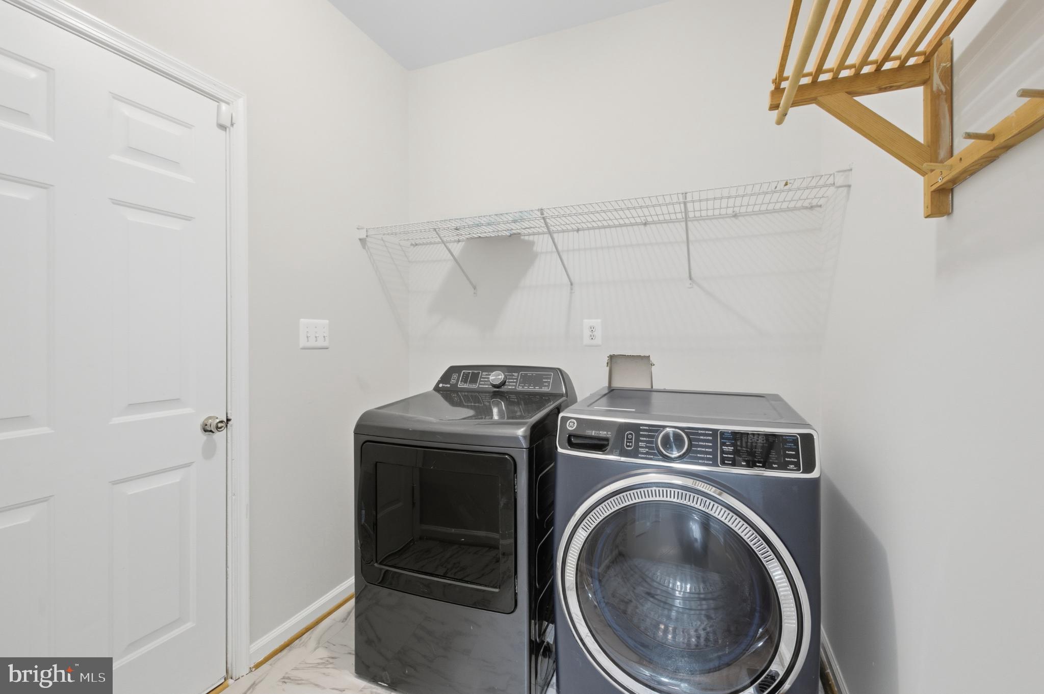 BROOKE FARM - Residential