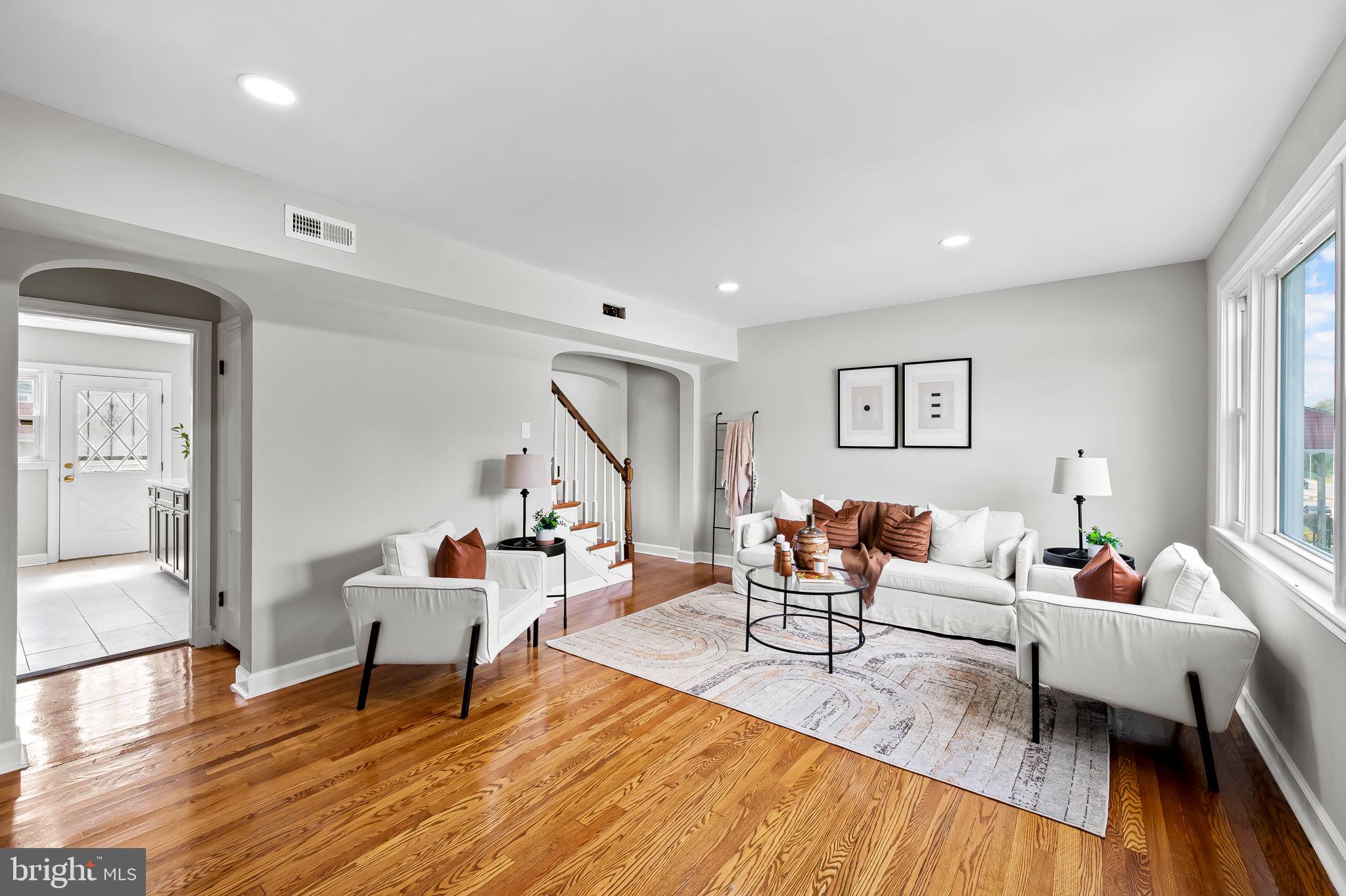 RAMBLEWOOD - Residential