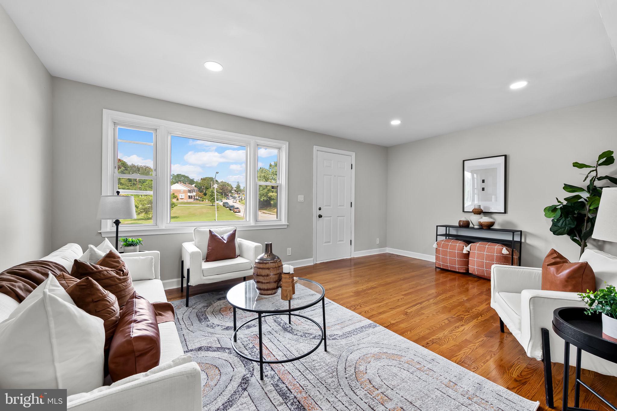 RAMBLEWOOD - Residential
