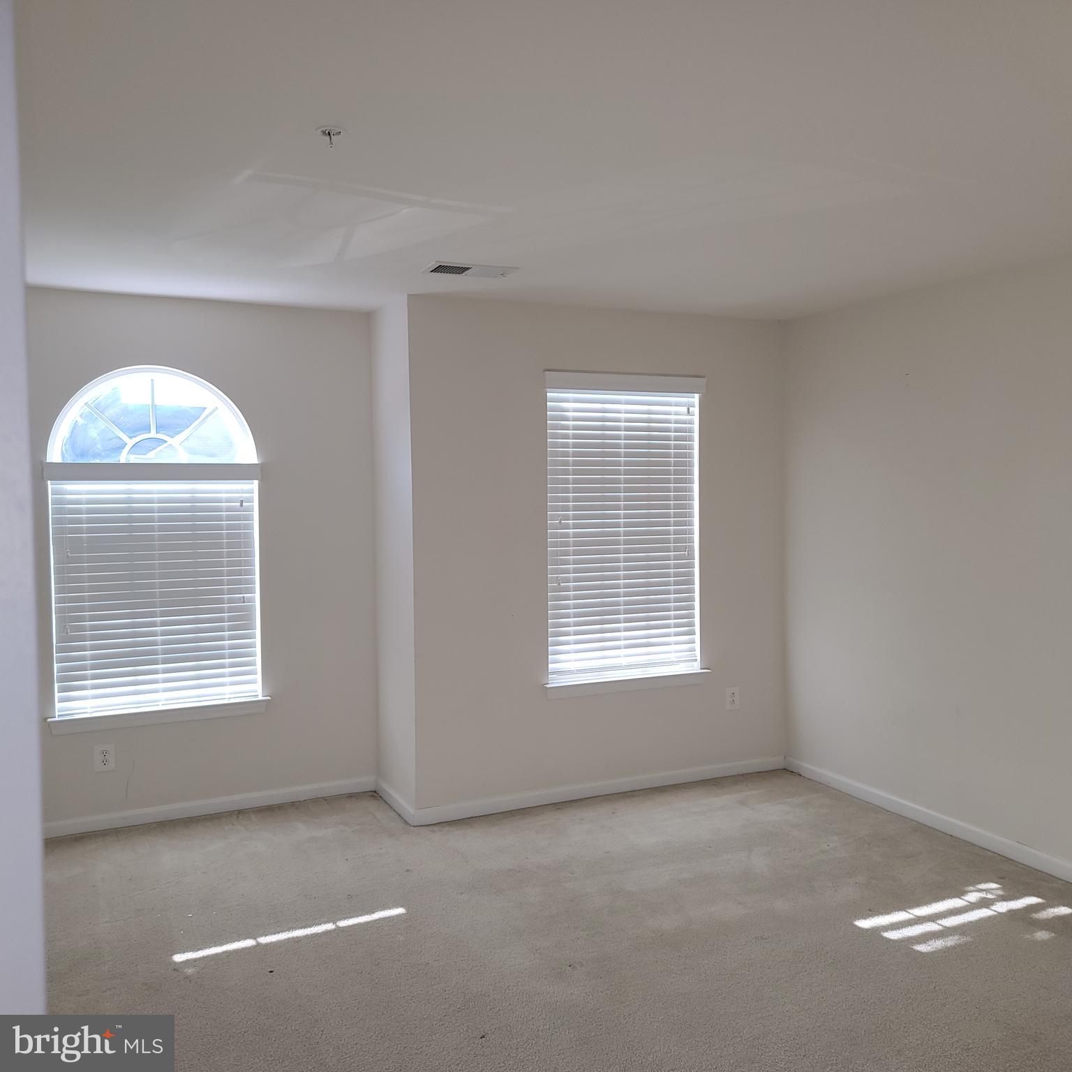 FAIRLAND PARK - Residential