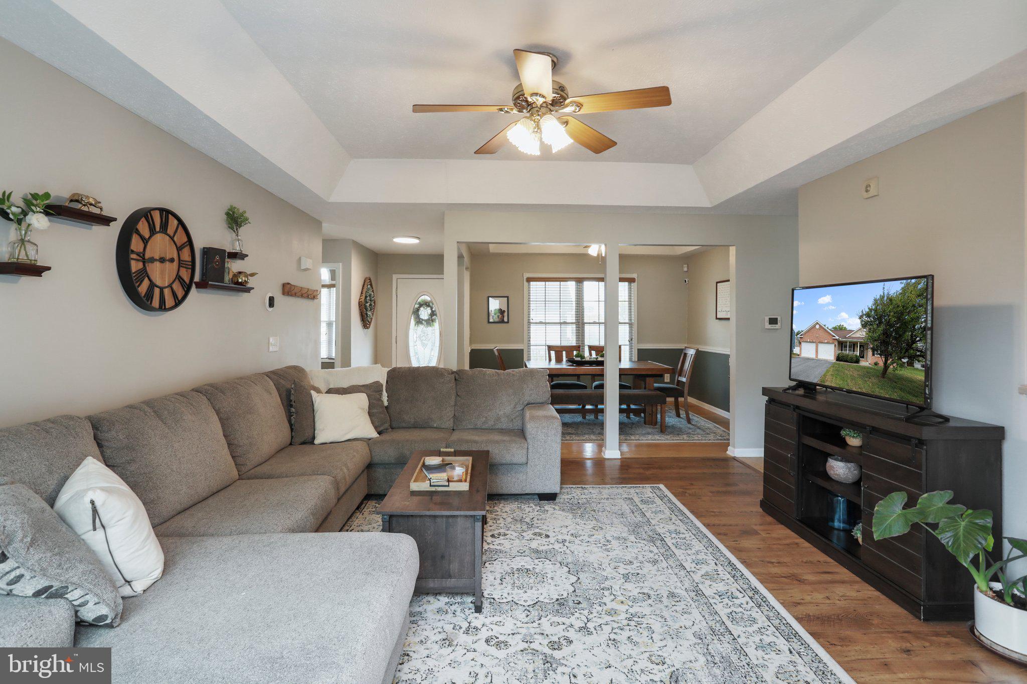 CRESTFIELD - Residential