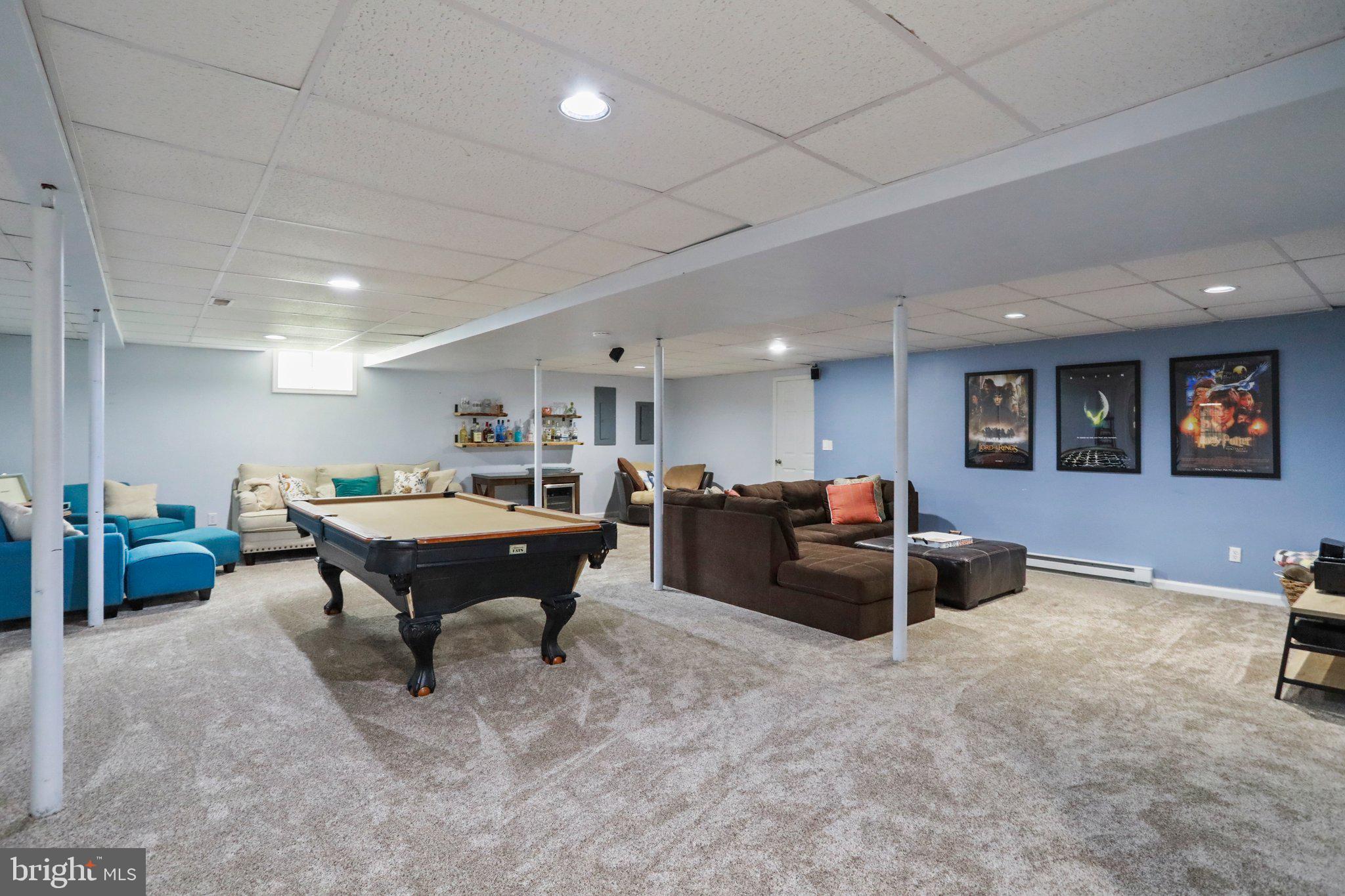 CRESTFIELD - Residential