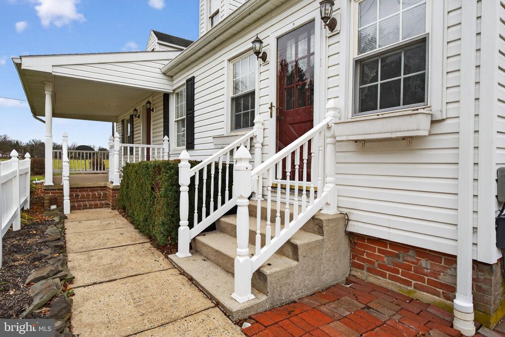 Photo of 3015 W Canal Road, DOVER, PA 17315 (MLS # PAYK2093930)