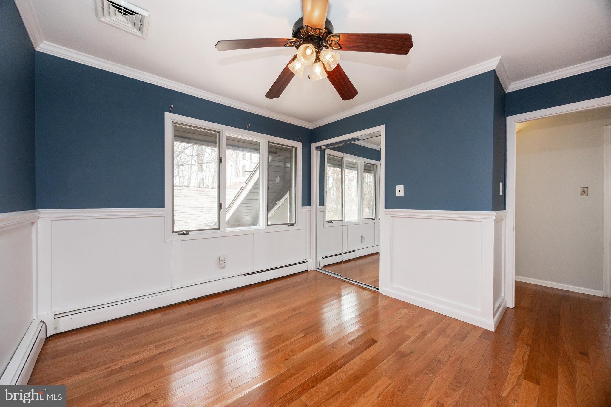 FOUR OAKS FARM - Residential Lease