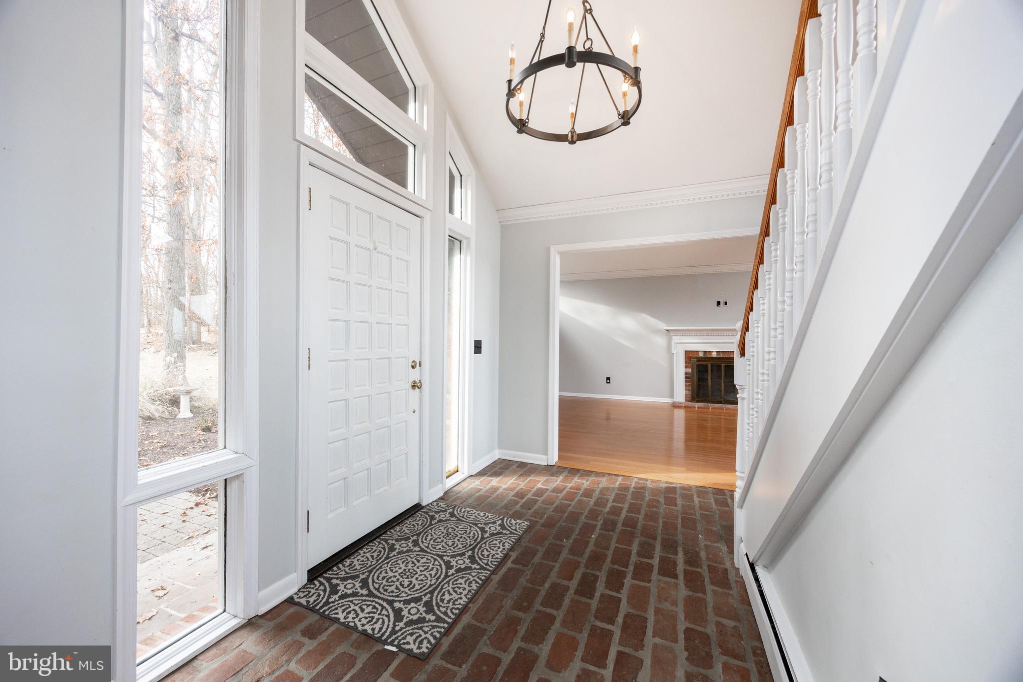 FOUR OAKS FARM - Residential Lease