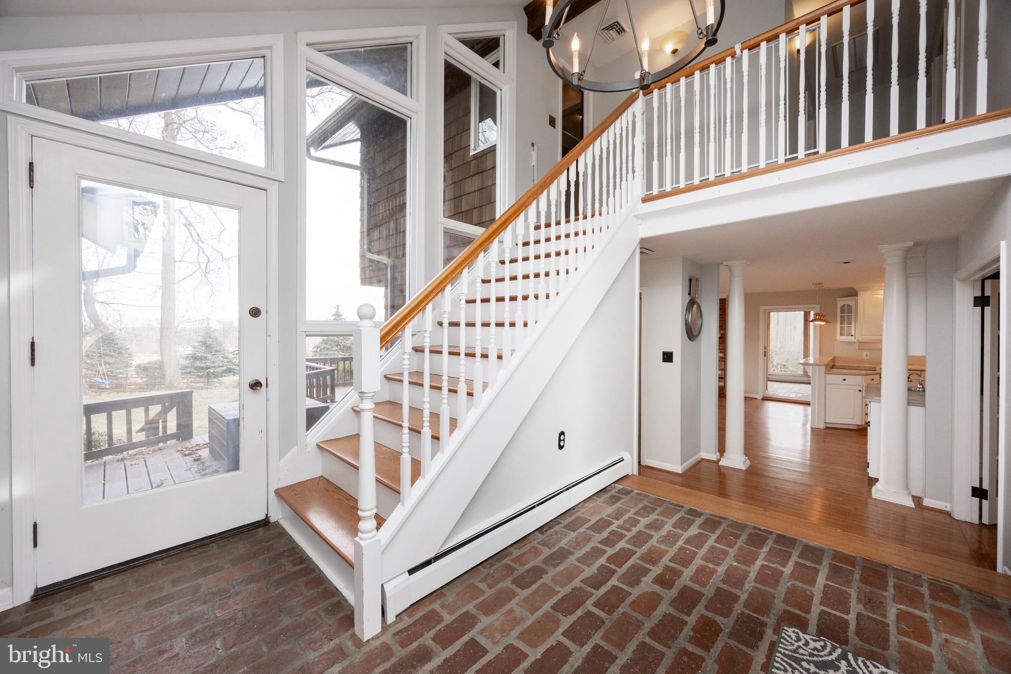 FOUR OAKS FARM - Residential Lease