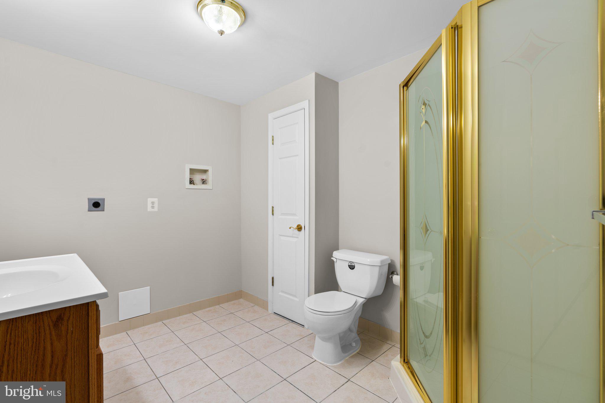 POTOMAC GLEN - Residential