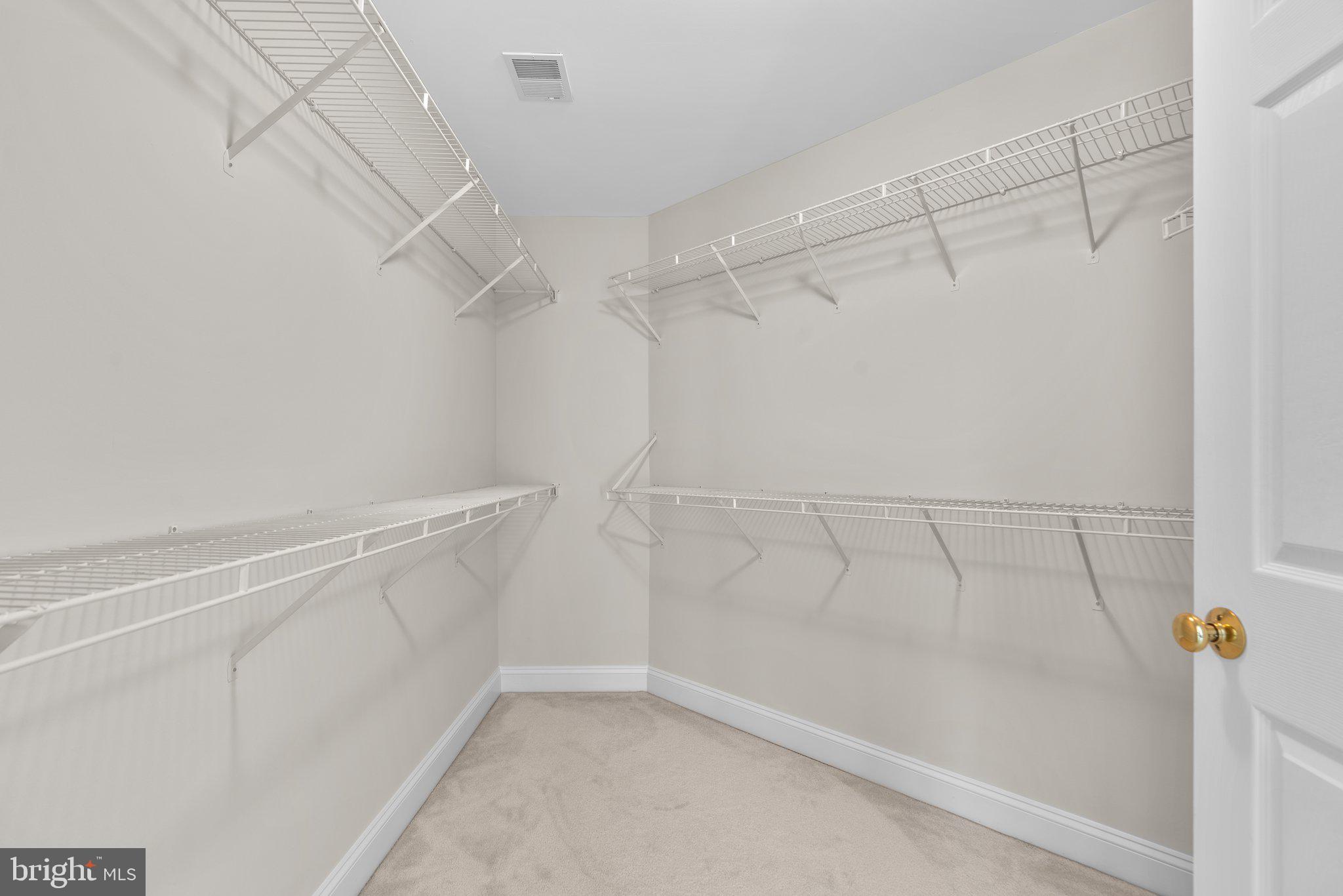 POTOMAC GLEN - Residential