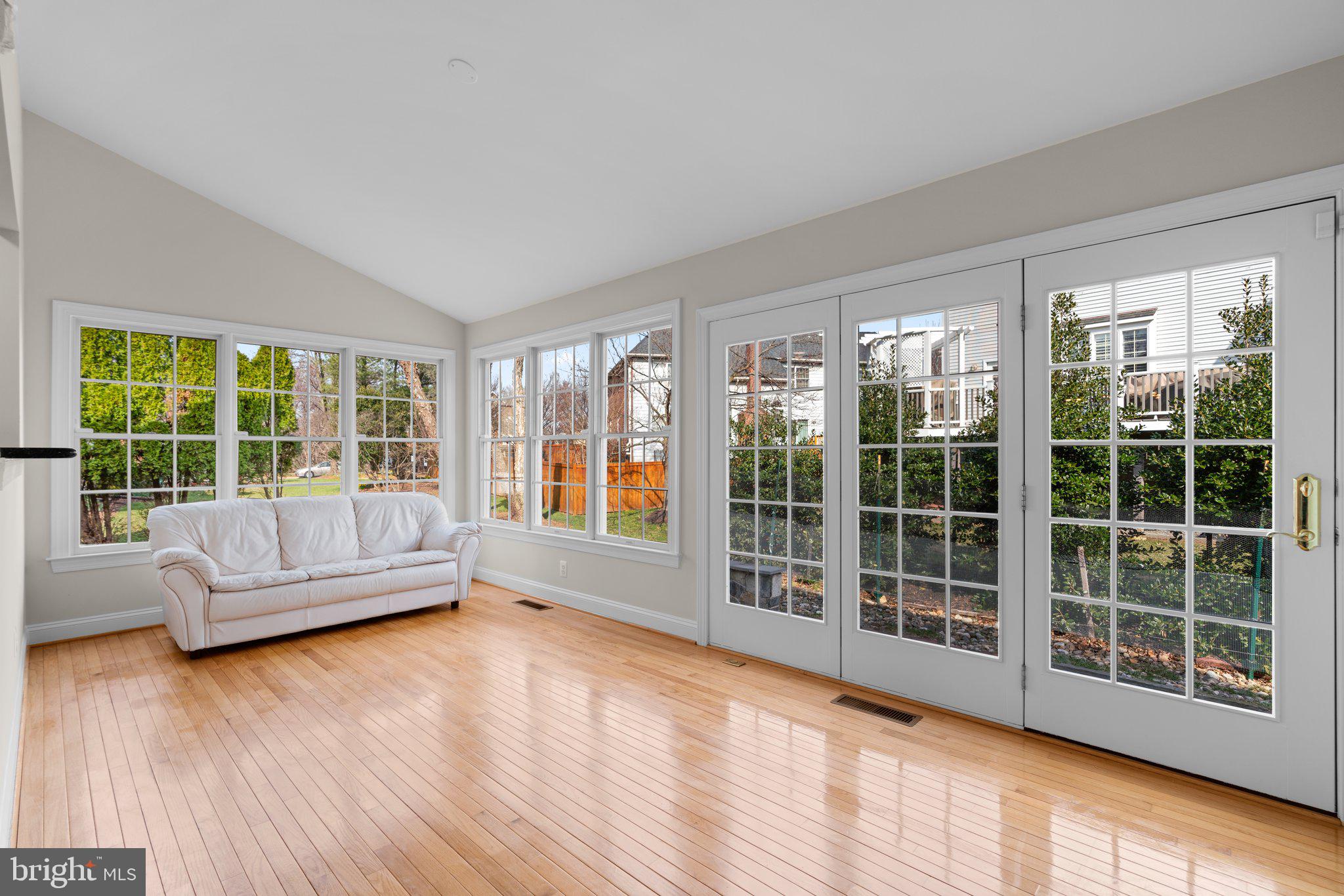 POTOMAC GLEN - Residential