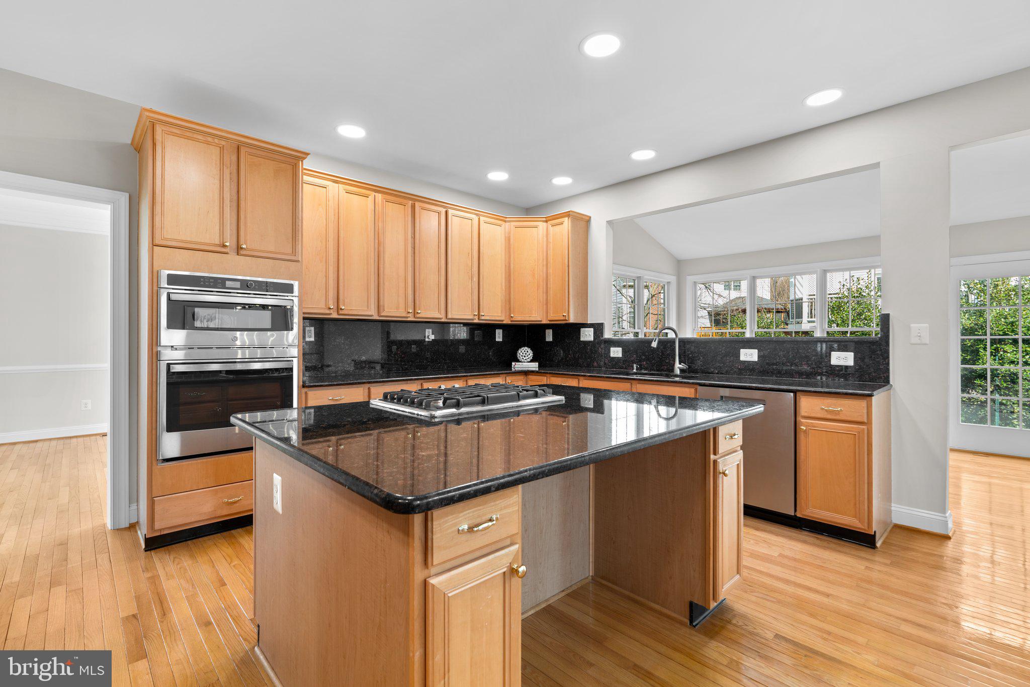 POTOMAC GLEN - Residential