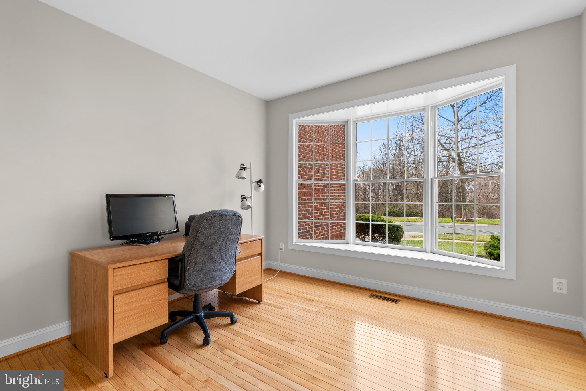 POTOMAC GLEN - Residential