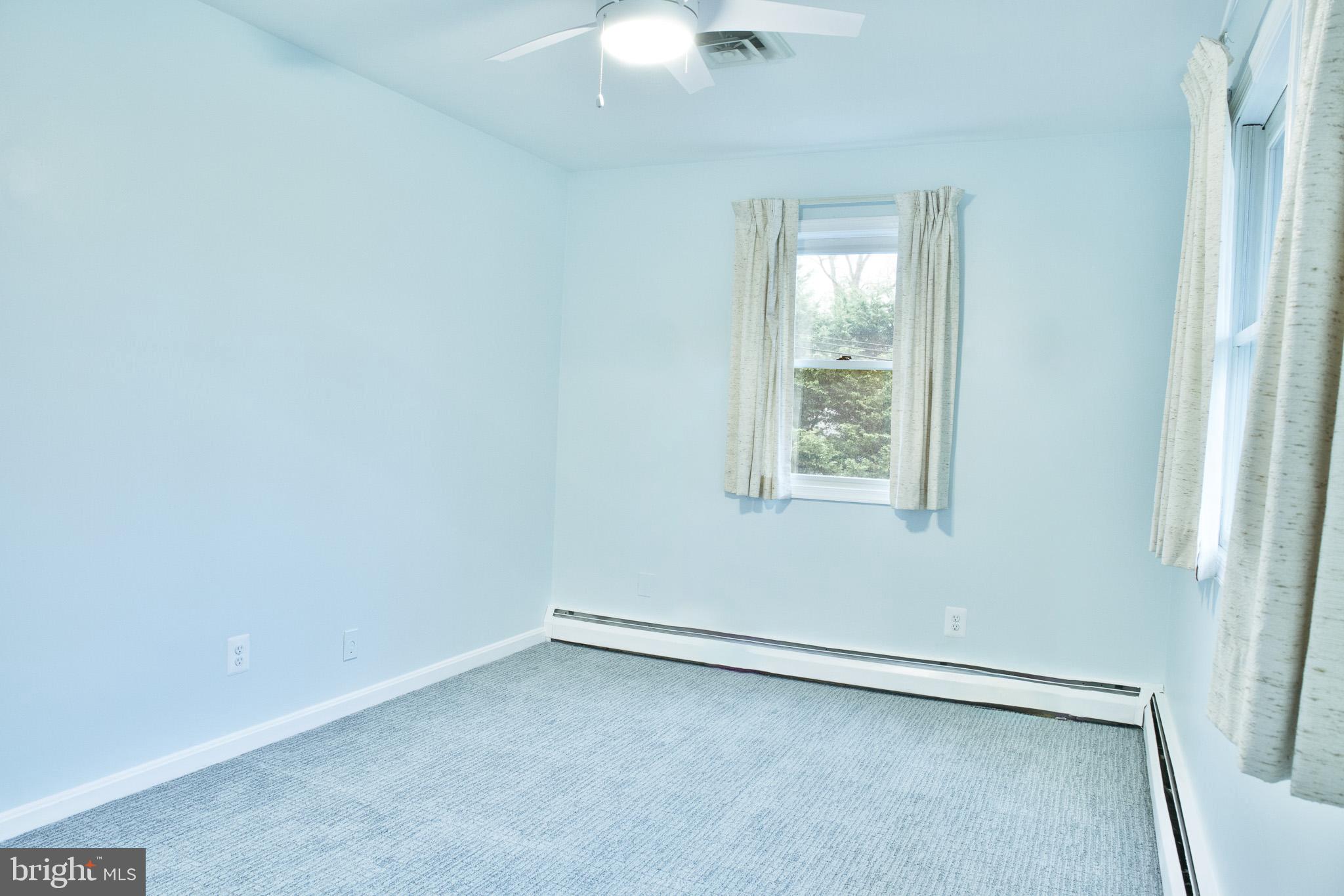 SUMNER PARK - Residential Lease