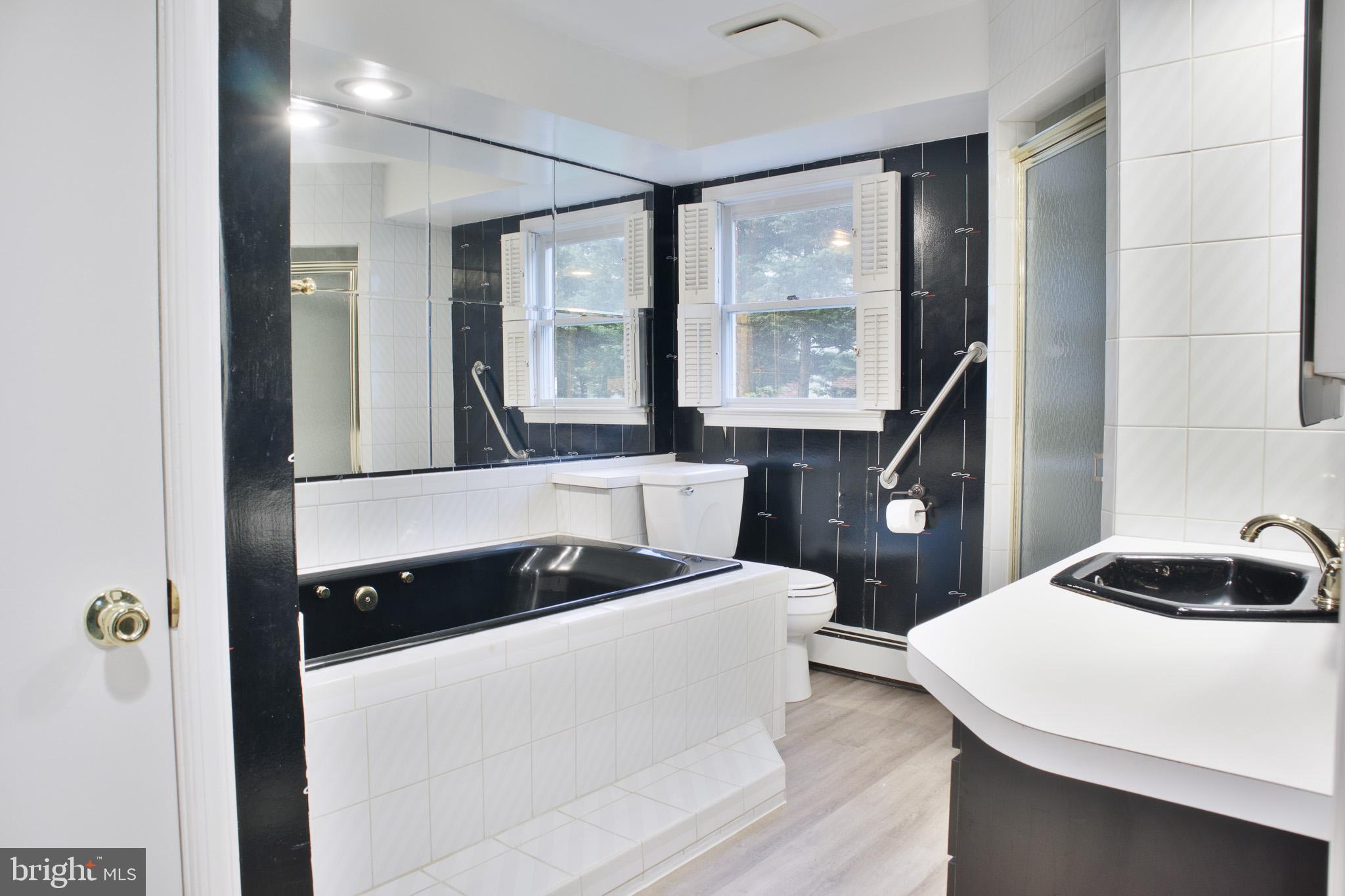 SUMNER PARK - Residential Lease