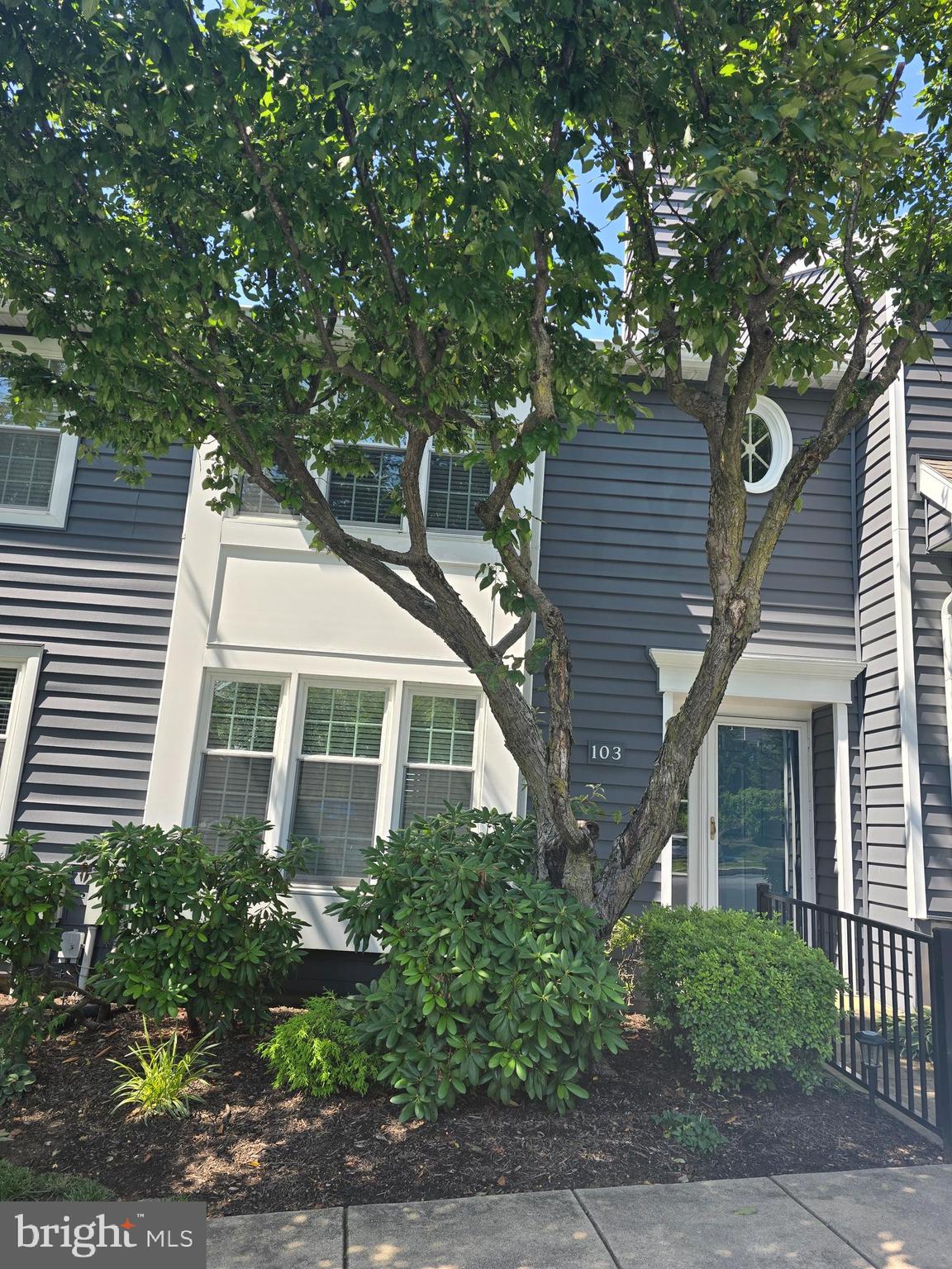 103 LAKESIDE DRIVE