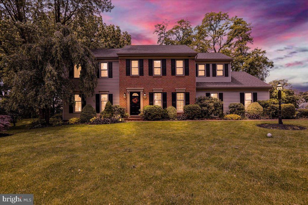 Photo of 4 Kimberly Court, Lancaster, PA 17602 (MLS # PALA2052172)