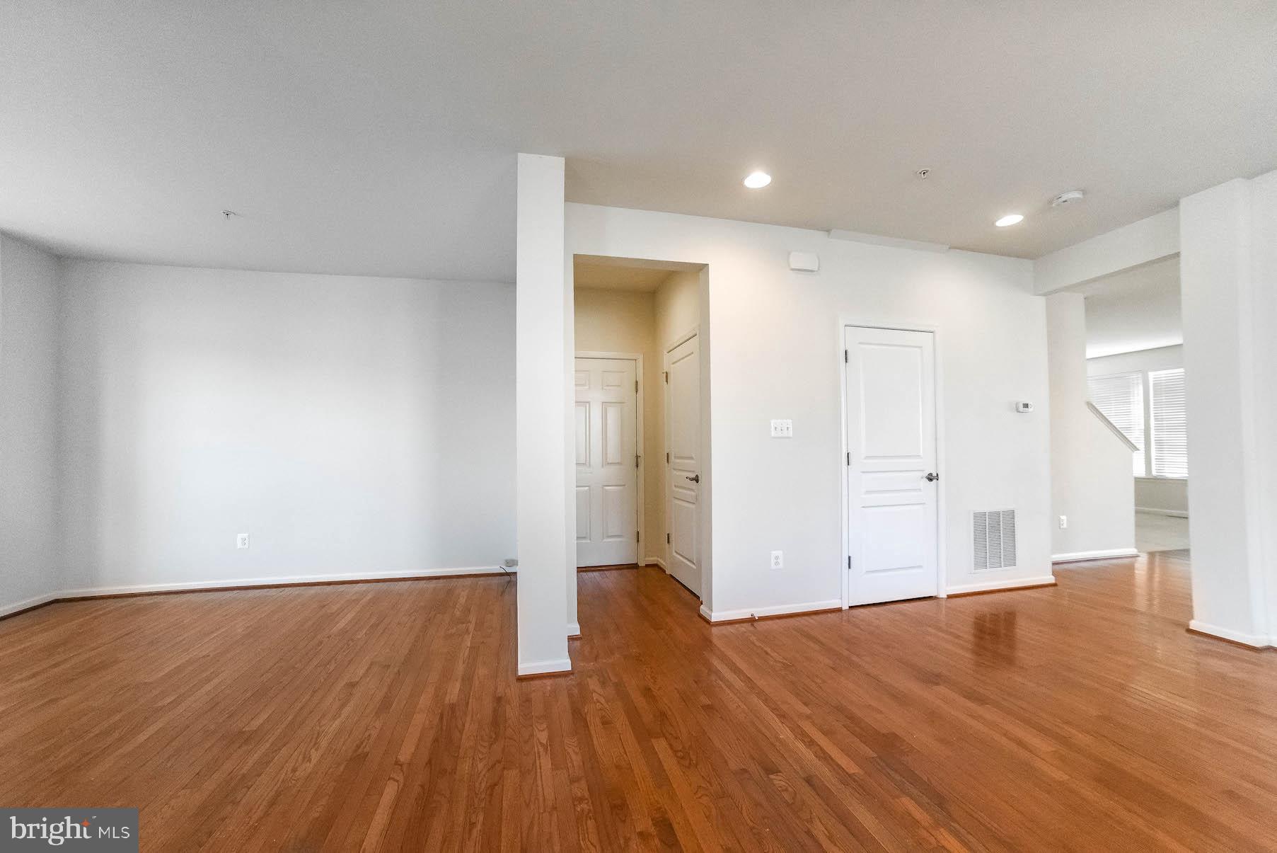 MAGNOLIA PARK AT WILDEWOOD - Residential