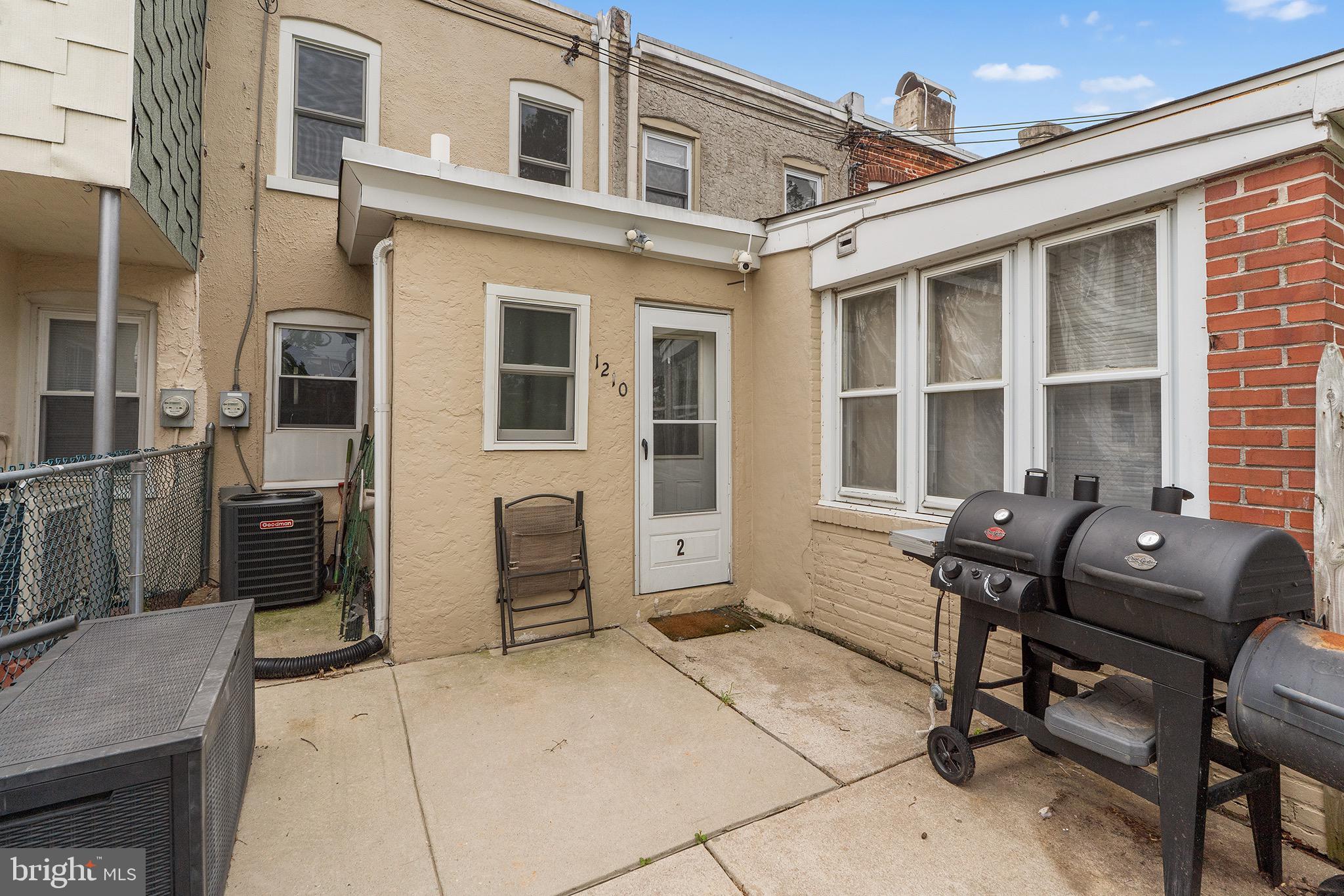 1210 E 11TH STREET
