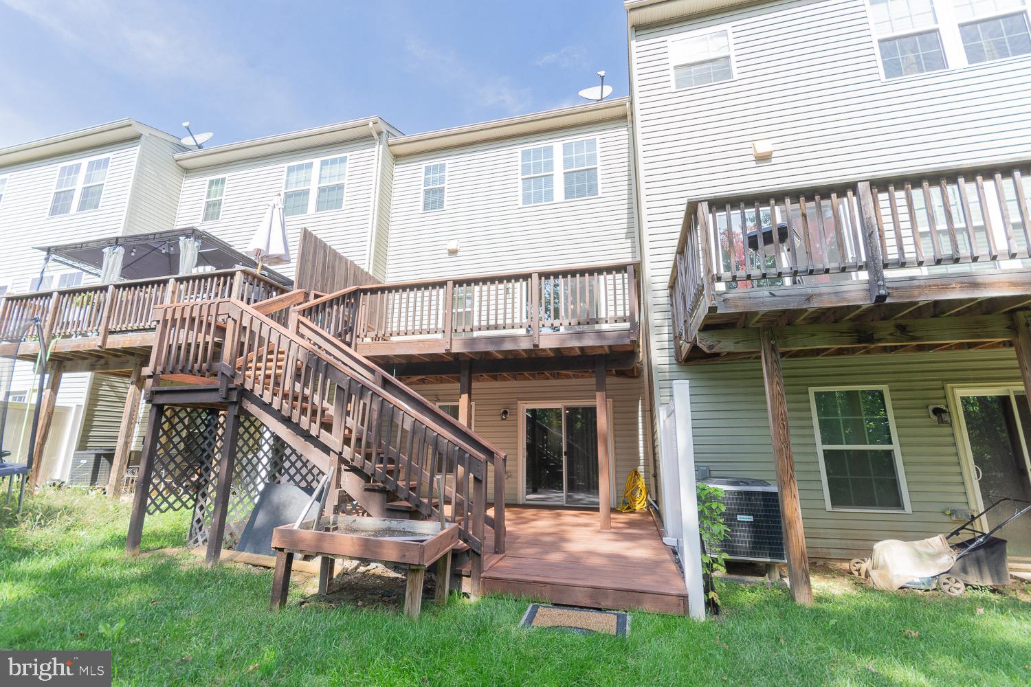 BROOKFIELD - Residential Lease