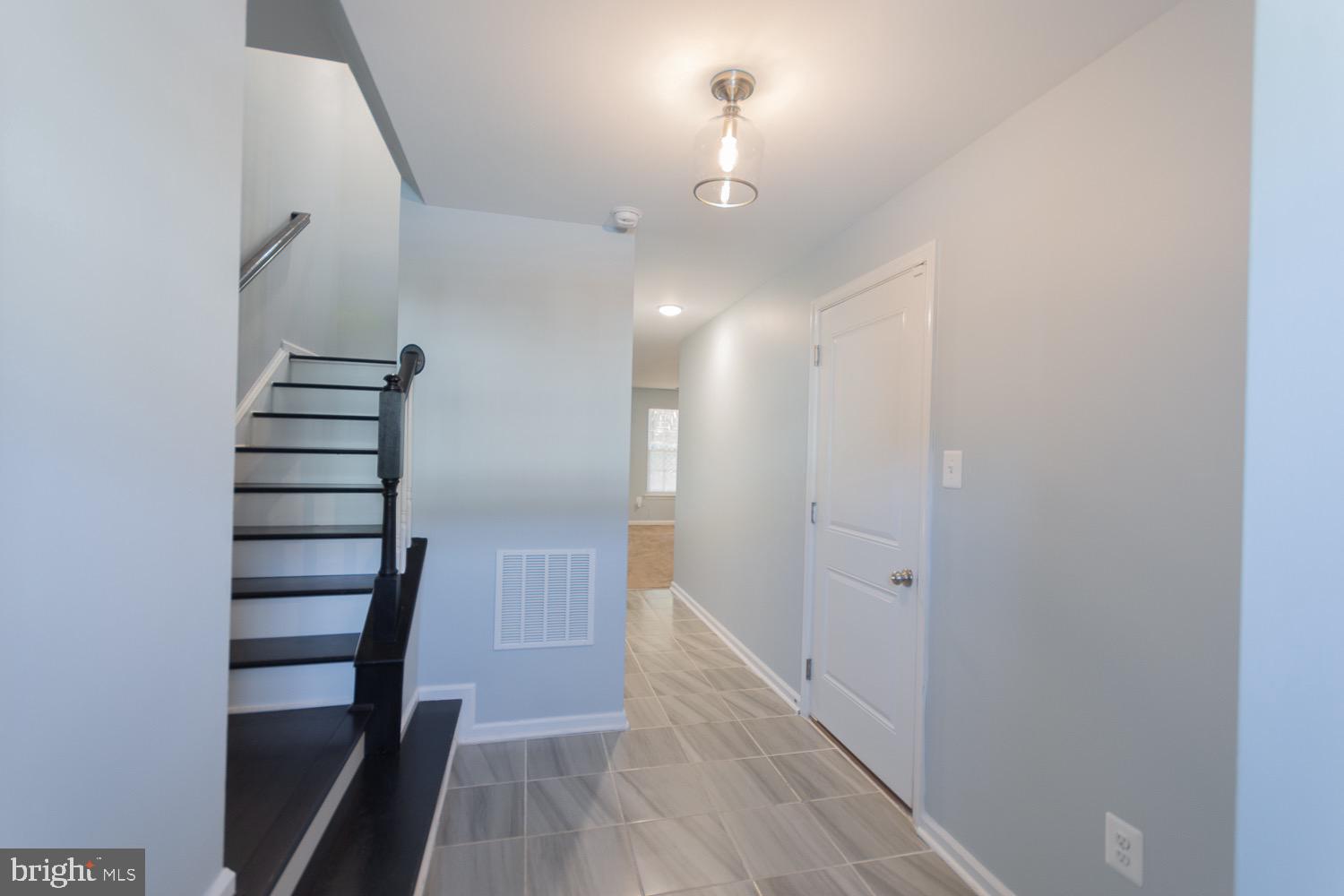 BROOKFIELD - Residential Lease