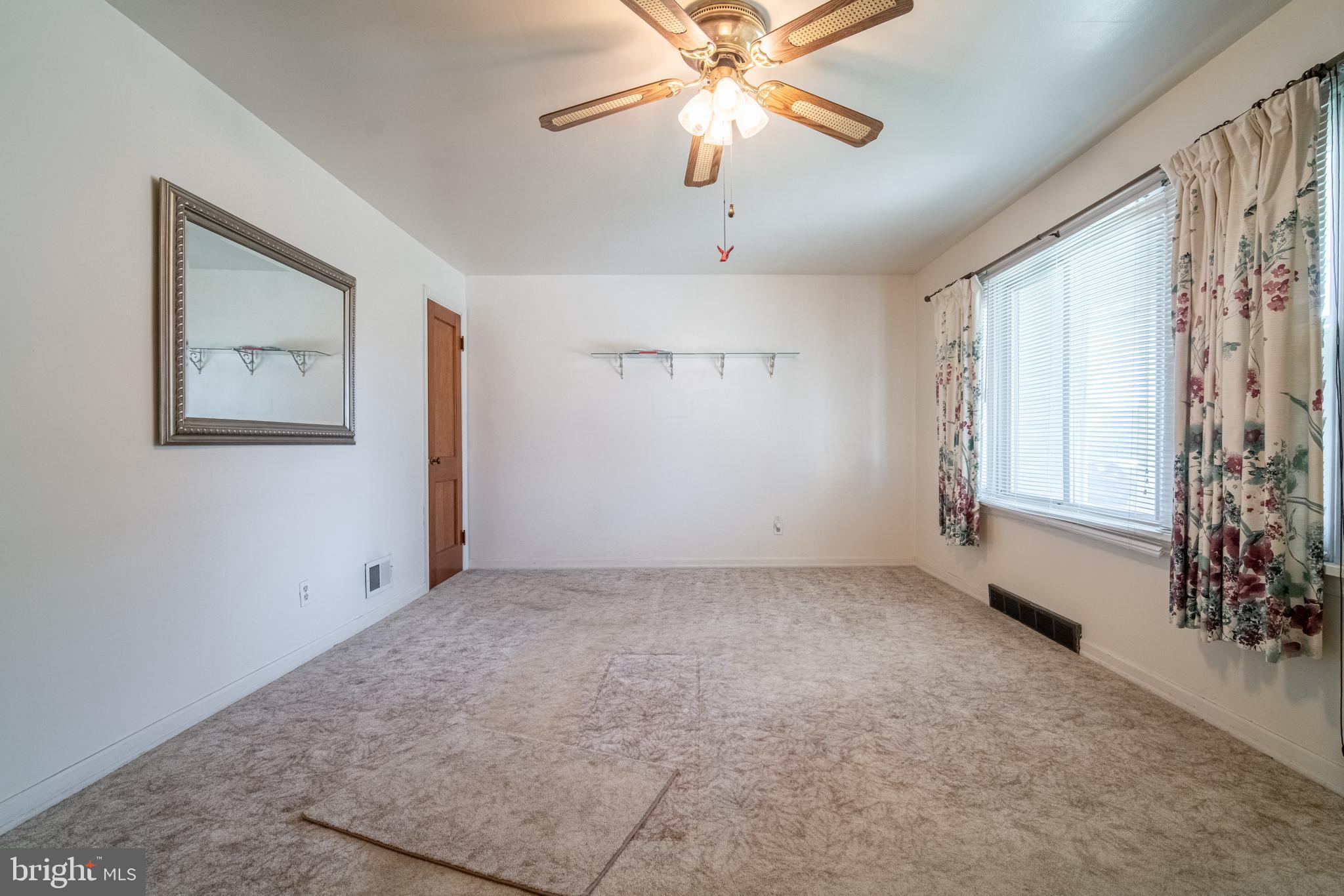 PALMYRA BOROUGH - Residential