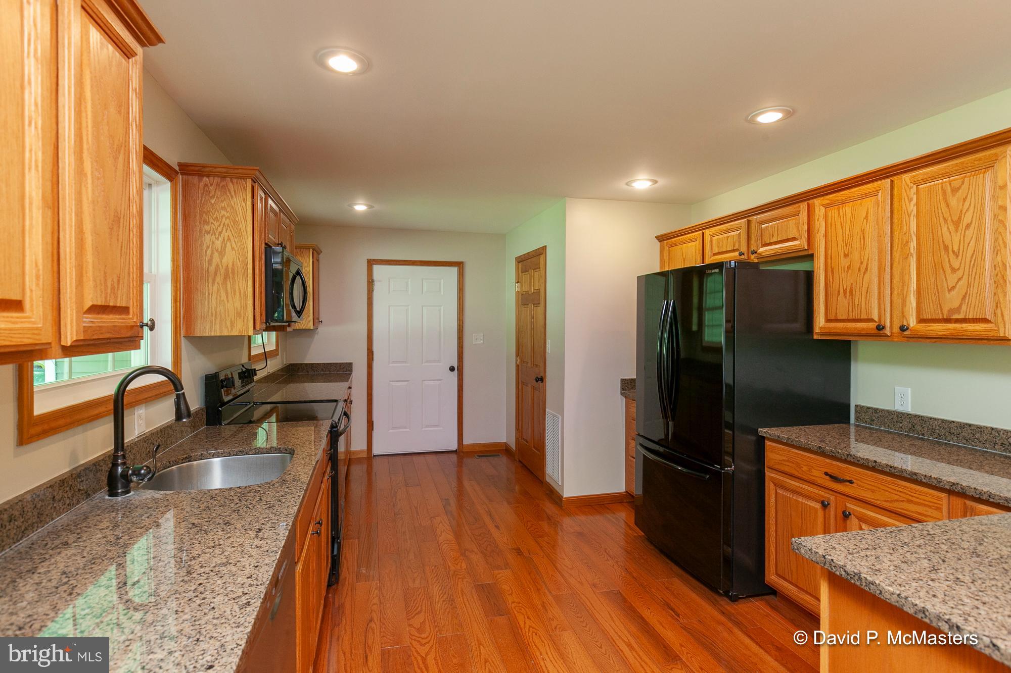 POTOMAC RIVER FARMS - Residential