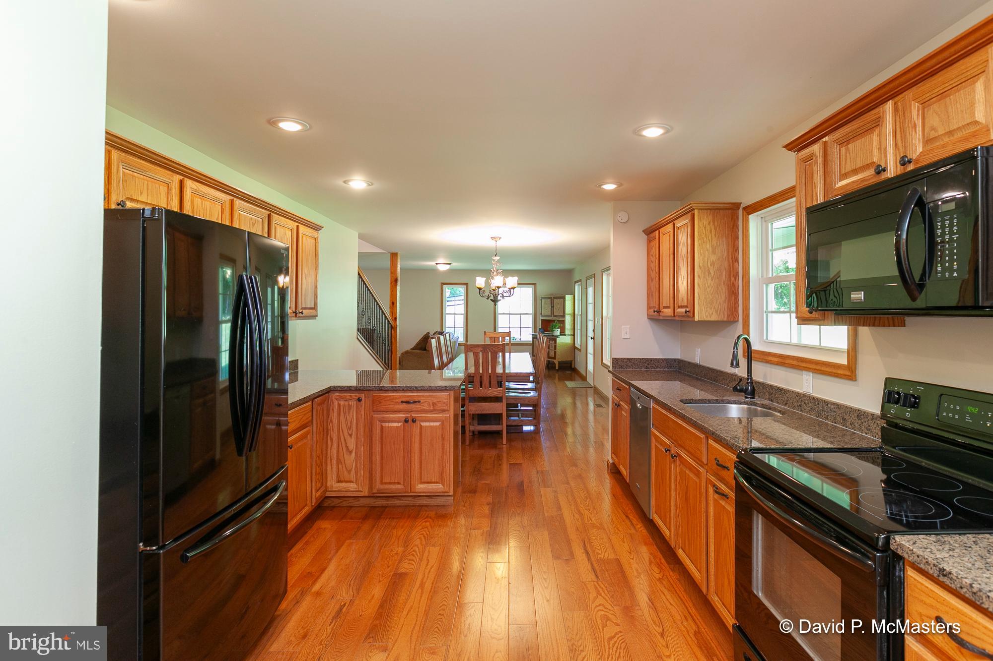 POTOMAC RIVER FARMS - Residential