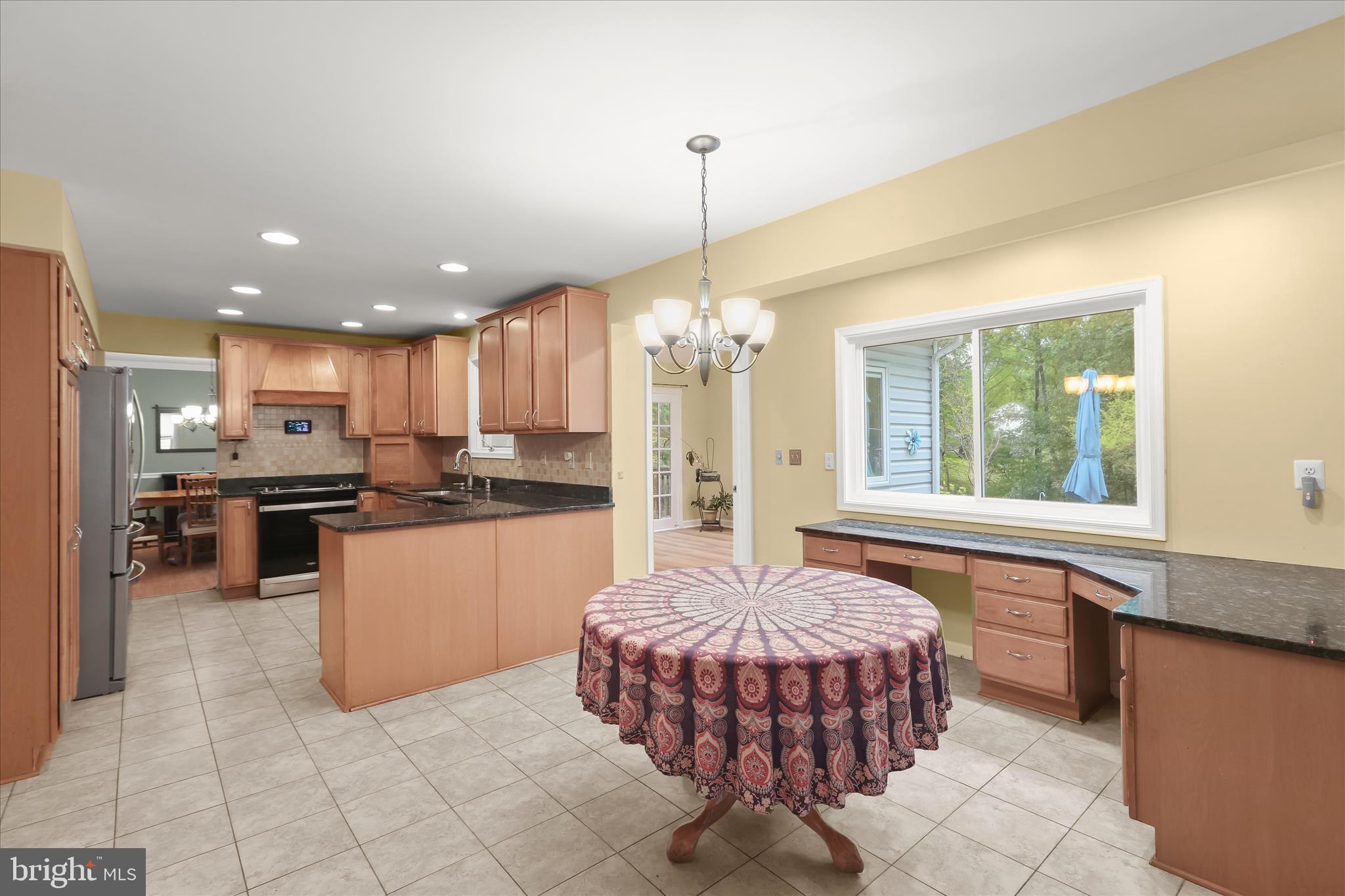 FONT HILL - Residential