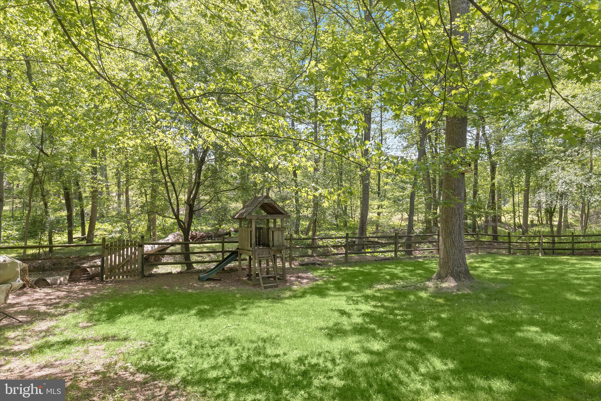 FONT HILL - Residential