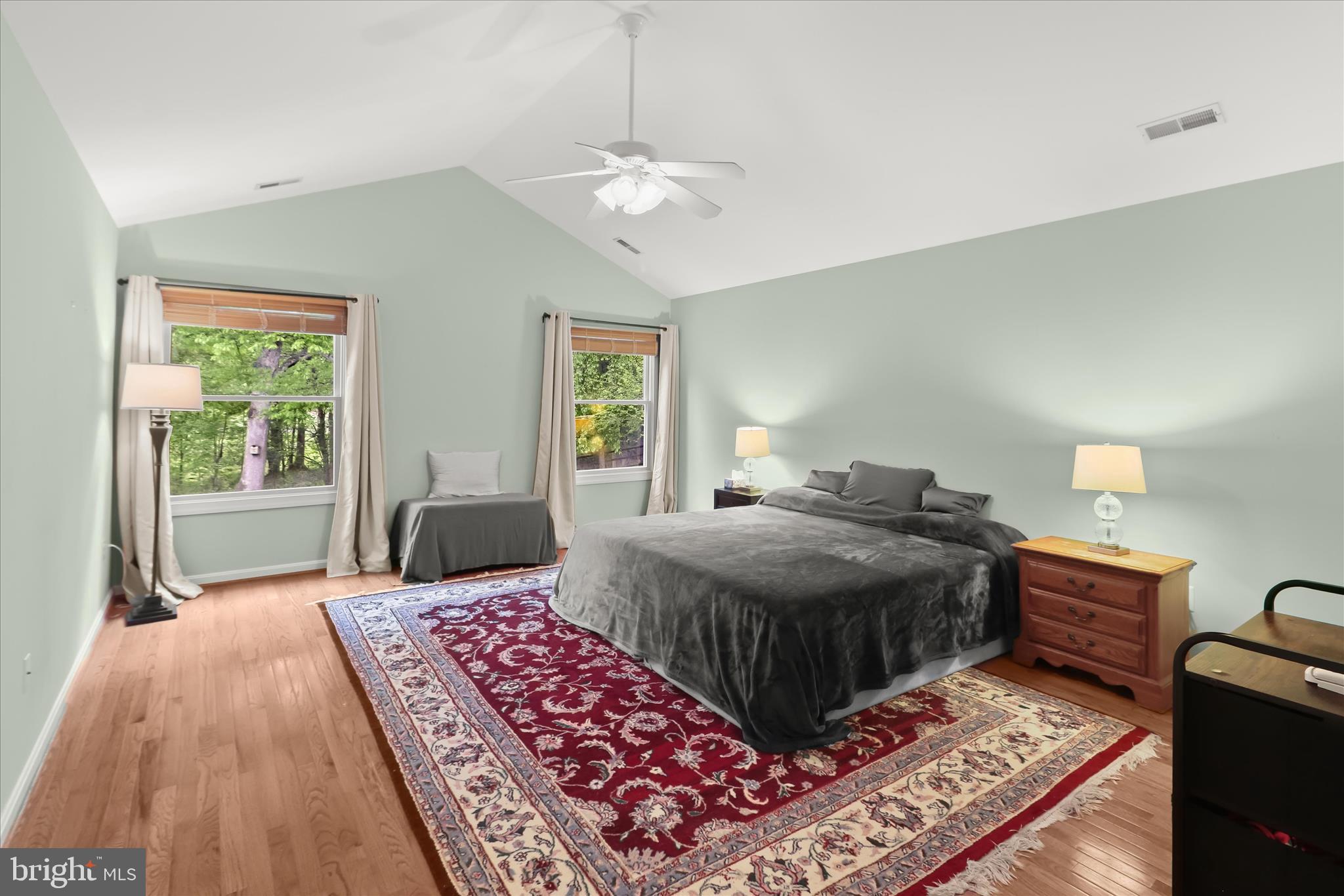 FONT HILL - Residential