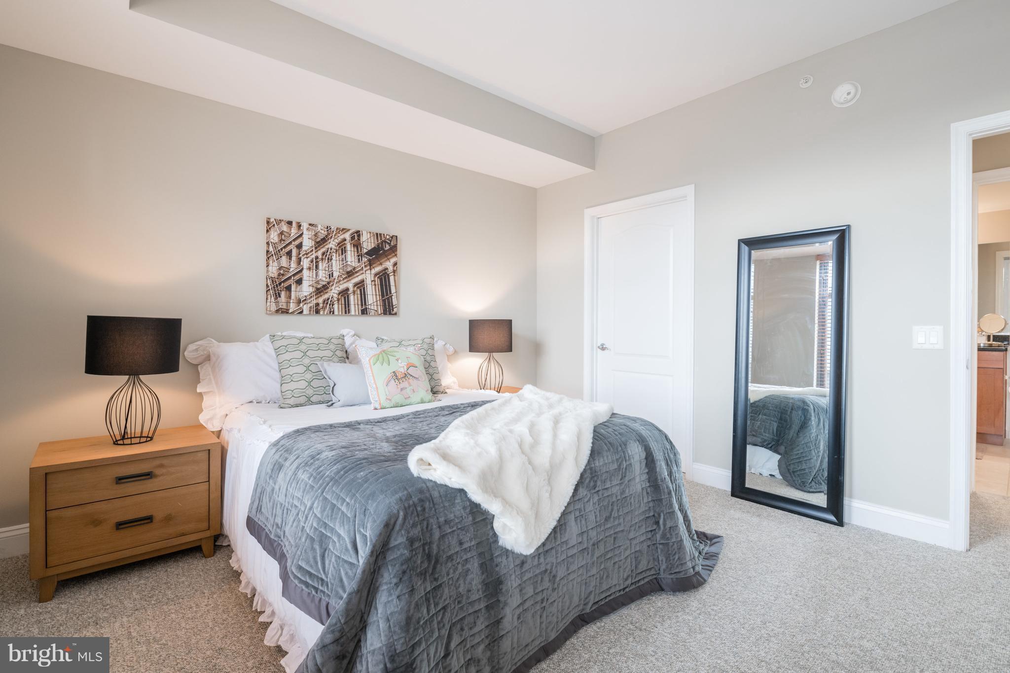 THE MONARCH - Residential Lease