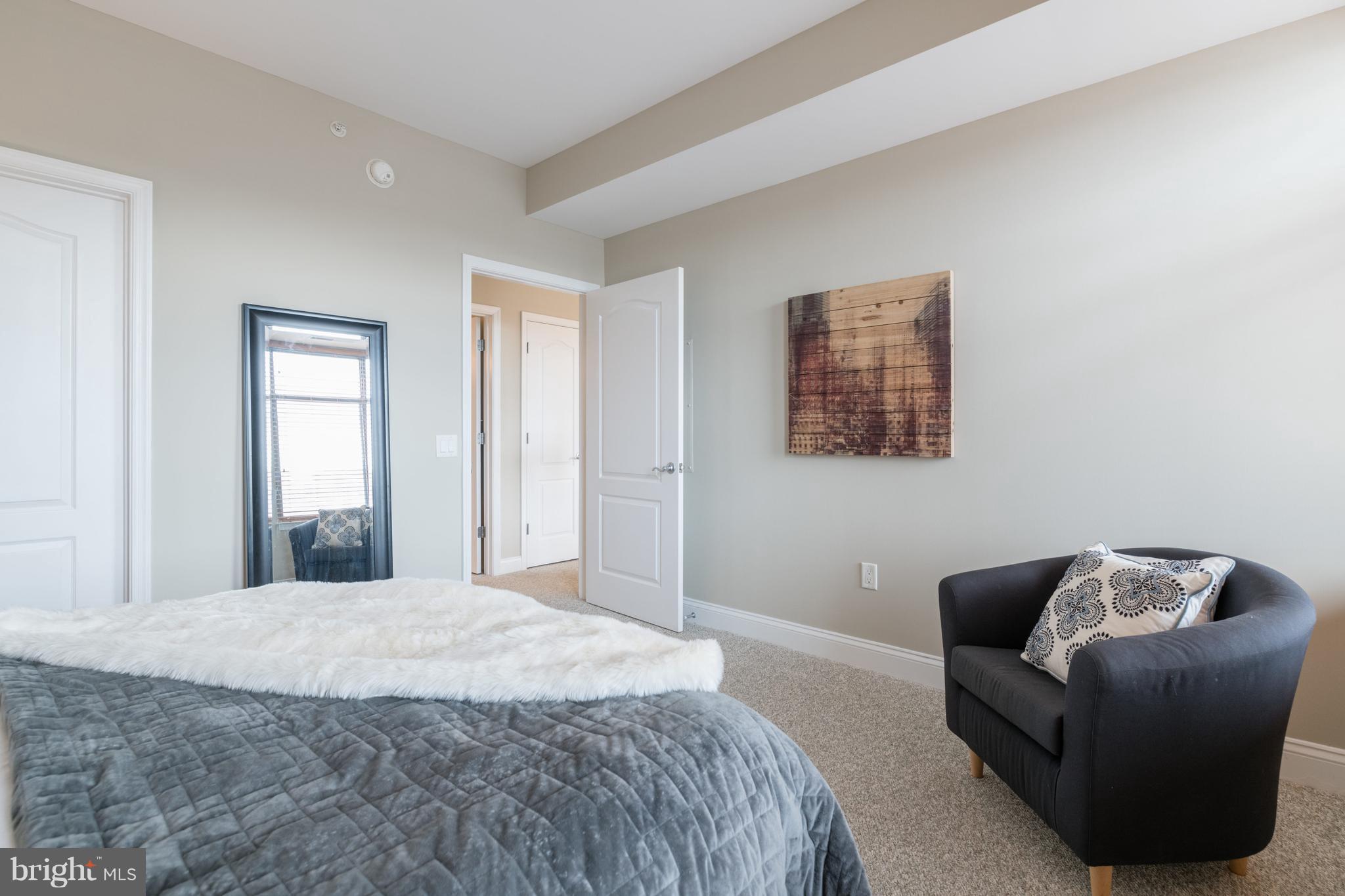 THE MONARCH - Residential Lease