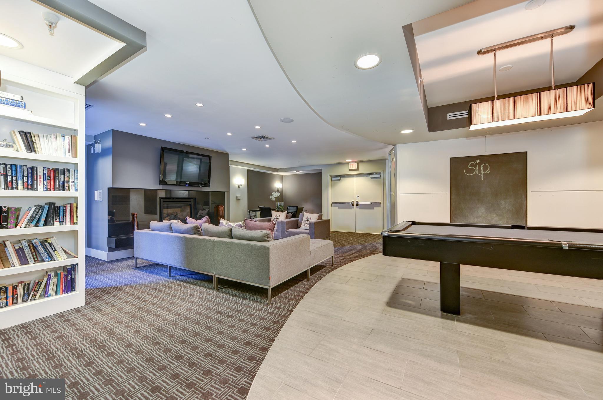 THE MONARCH - Residential Lease