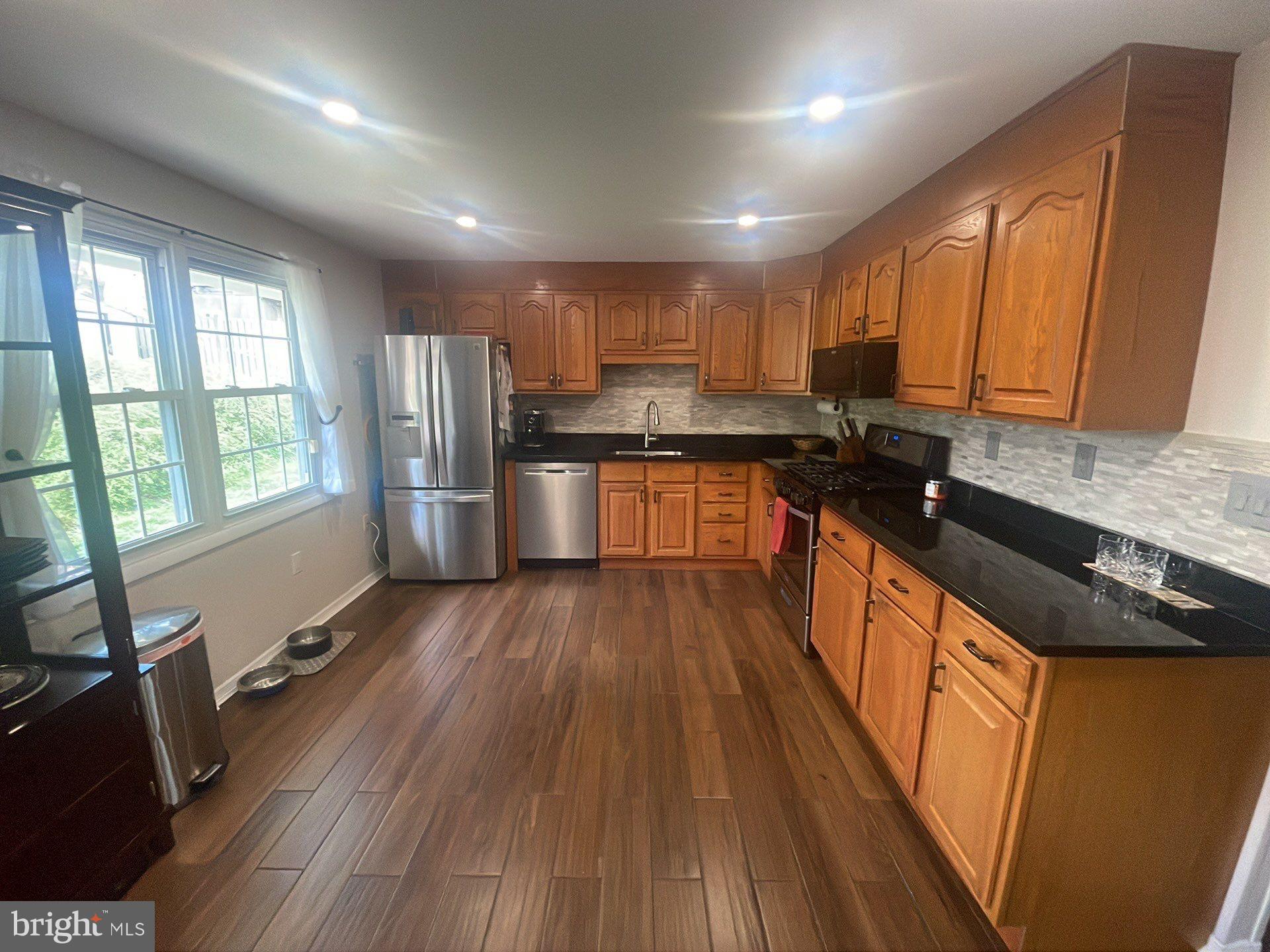 PINEFIELD - Residential Lease