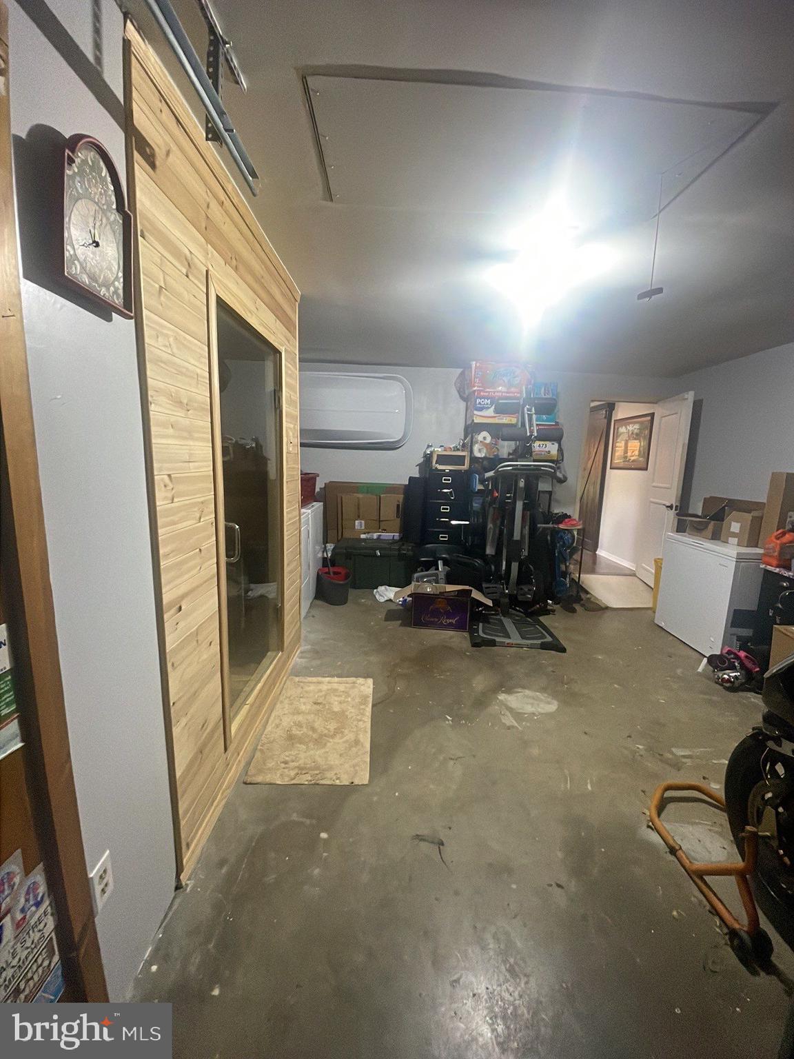 PINEFIELD - Residential Lease