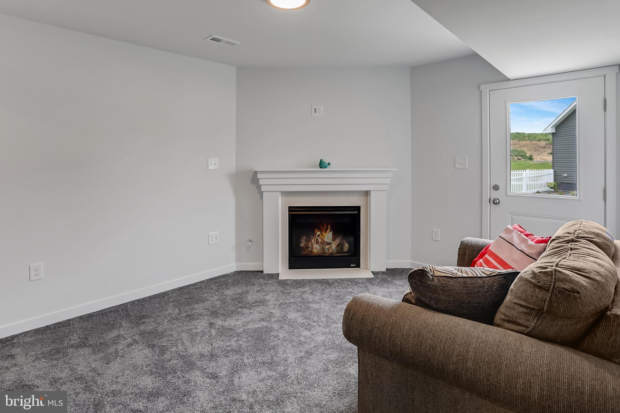 HERITAGE HILLS - Residential