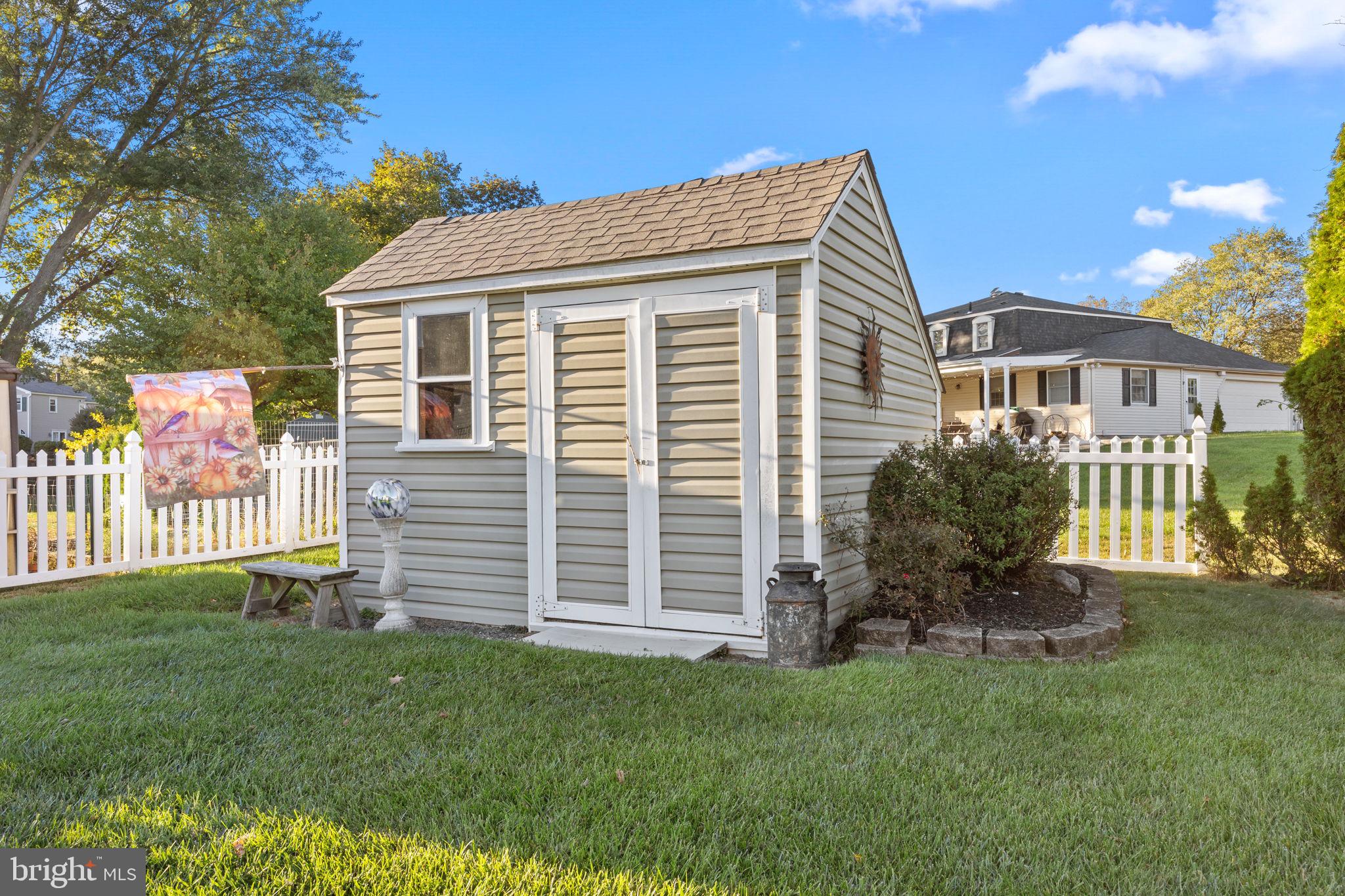 WILLOW GREENE NO - Residential