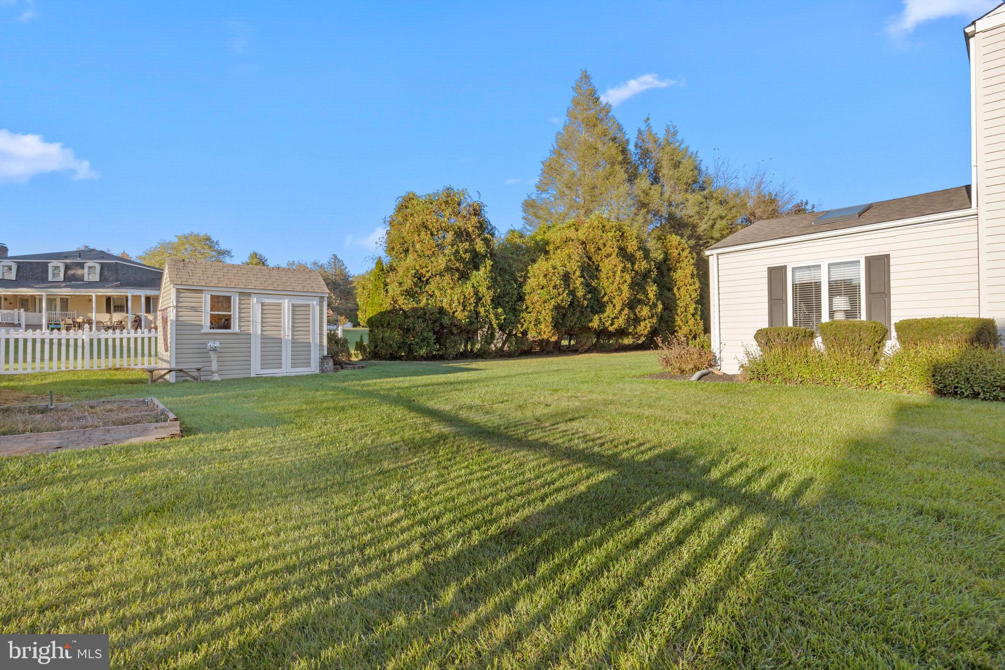 WILLOW GREENE NO - Residential