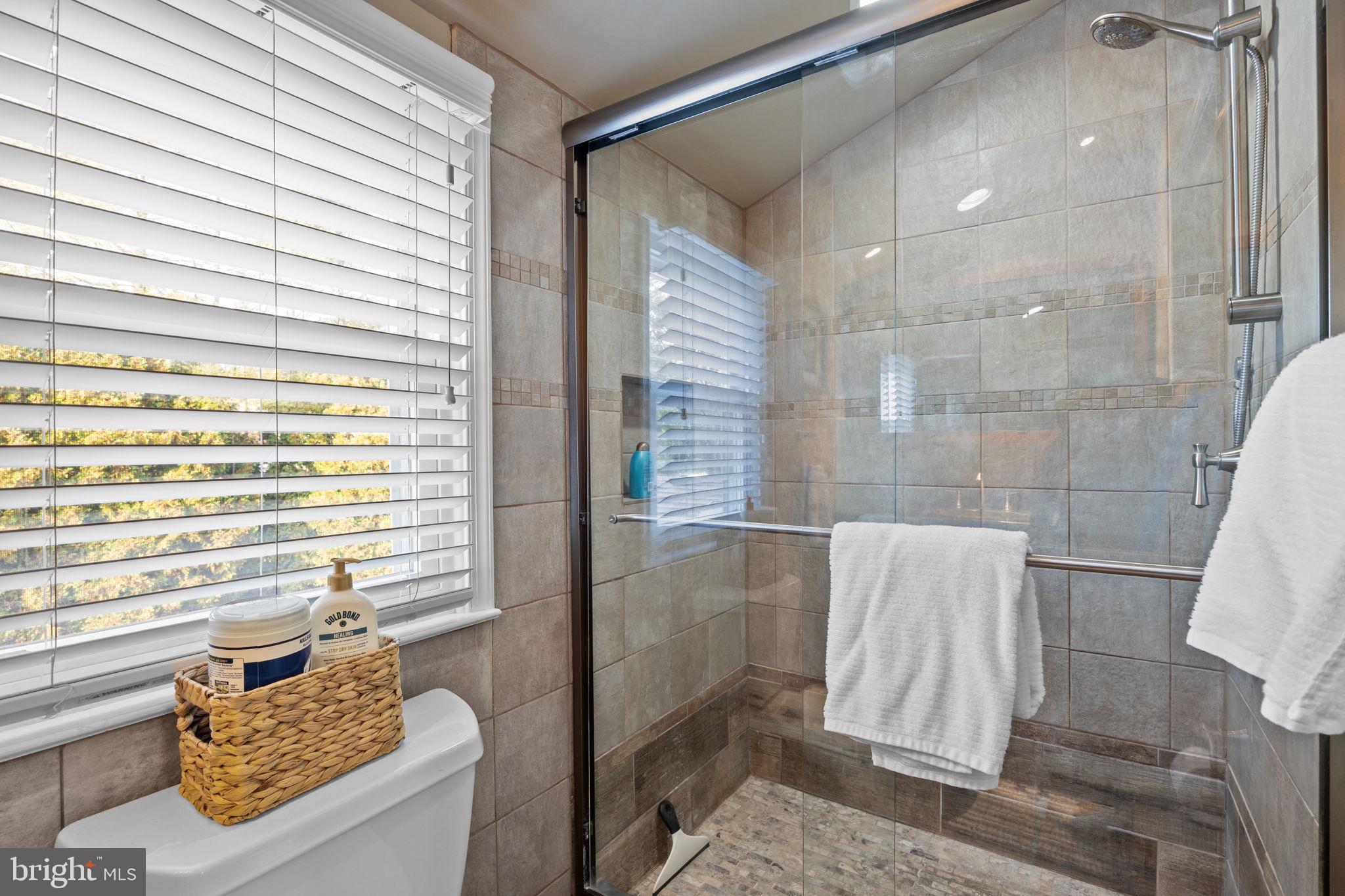 WILLOW GREENE NO - Residential