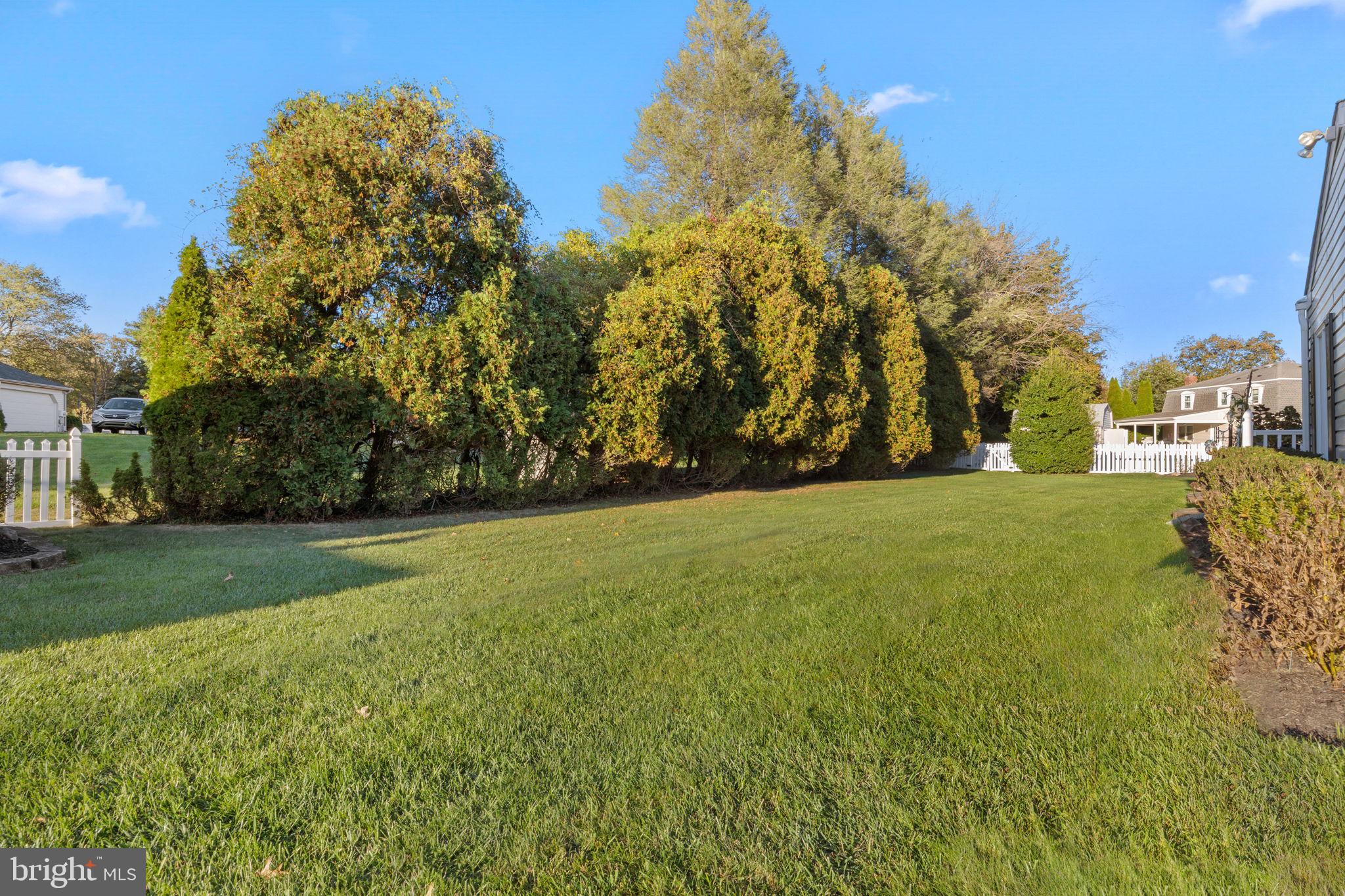 WILLOW GREENE NO - Residential