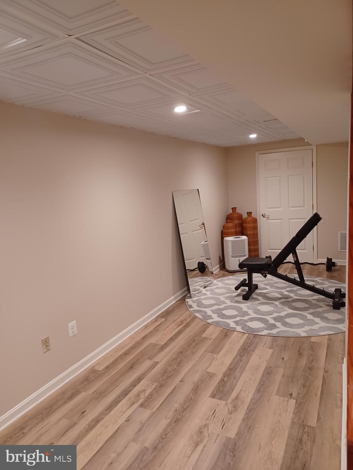 RESTON - Residential Lease