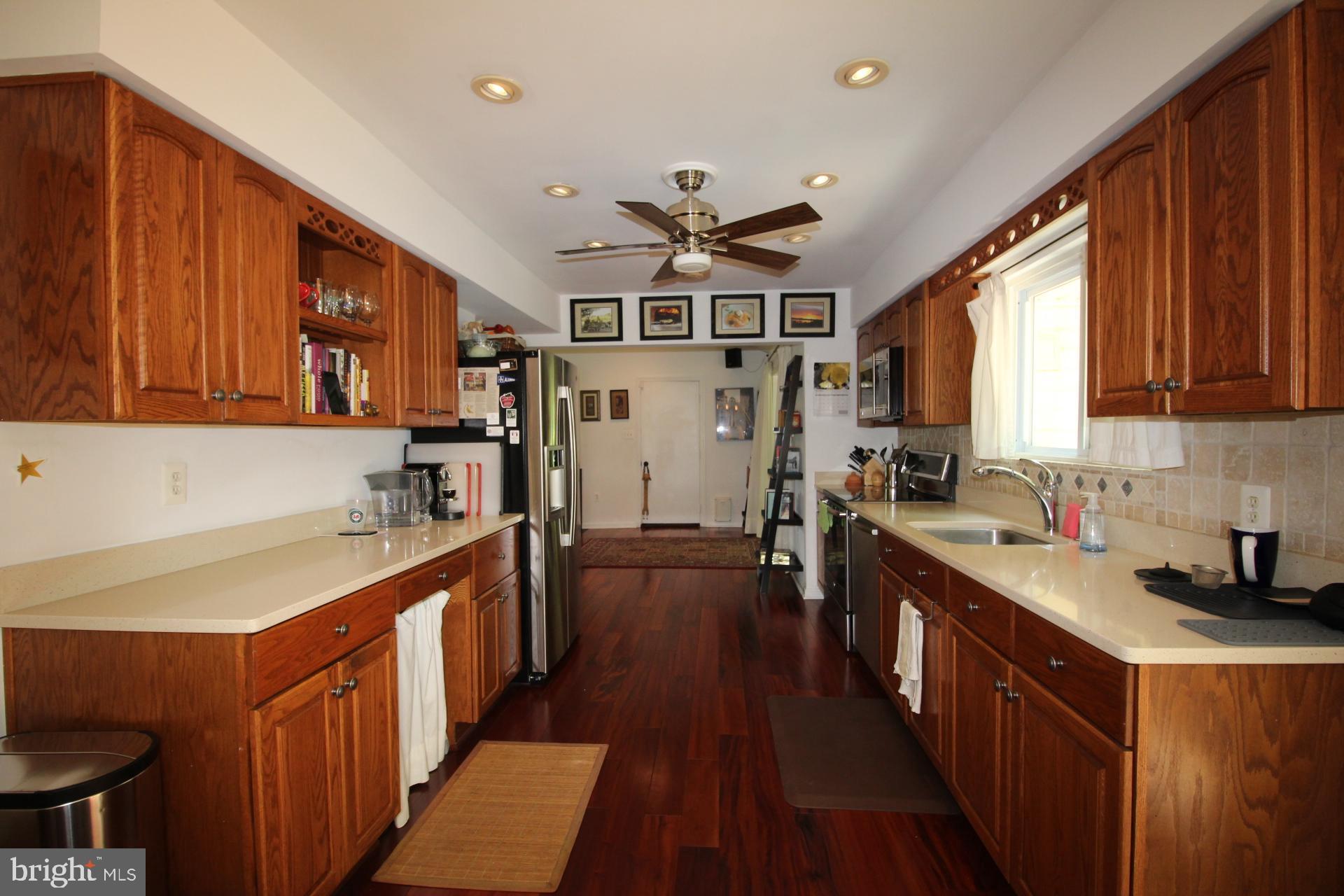 RESTON - Residential Lease