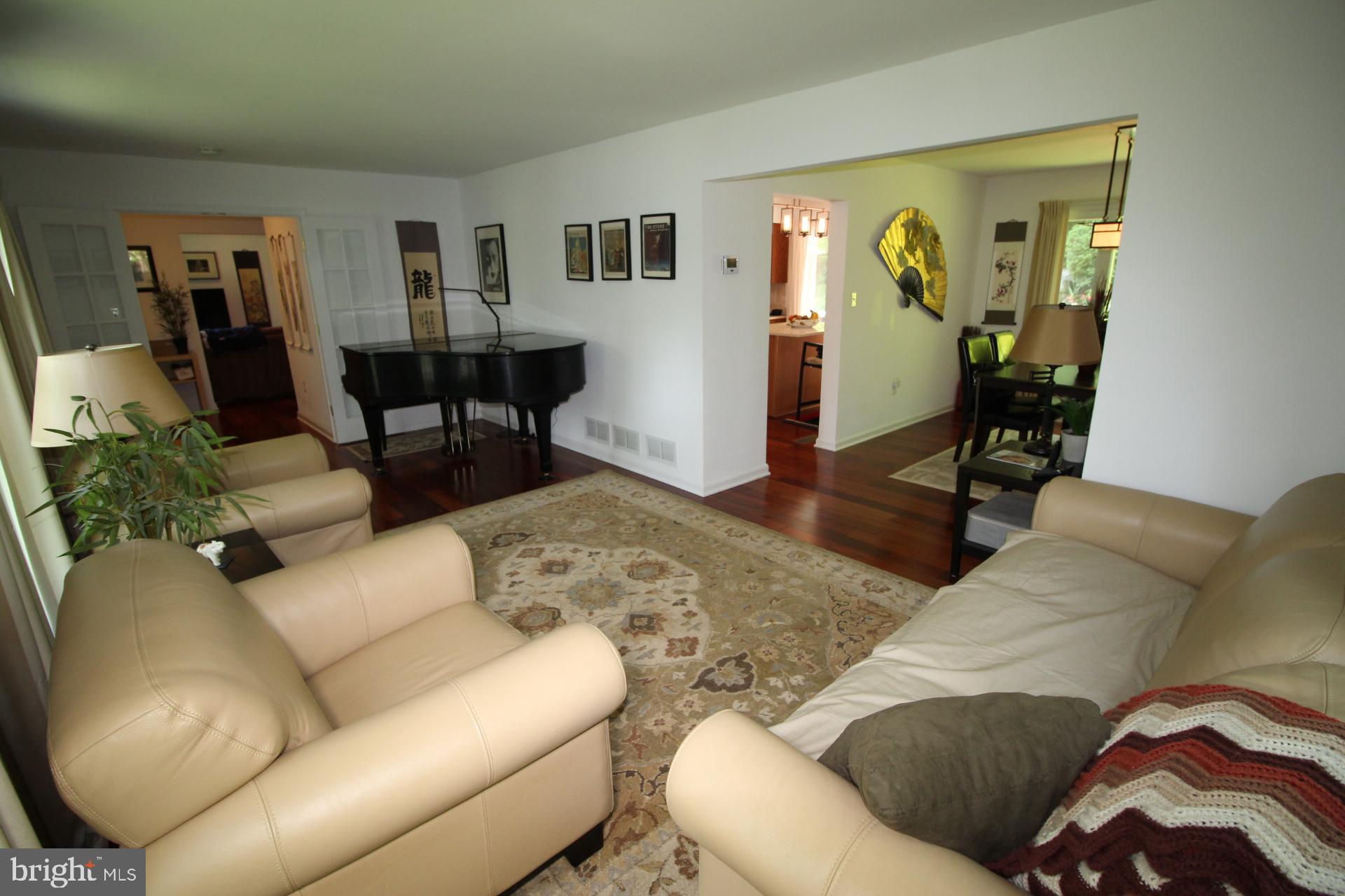 RESTON - Residential Lease