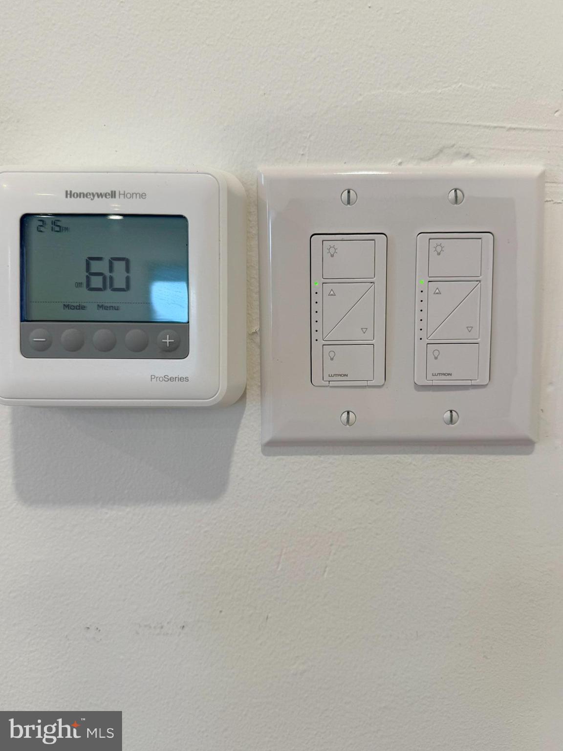 NEW  HOLLAND - Residential