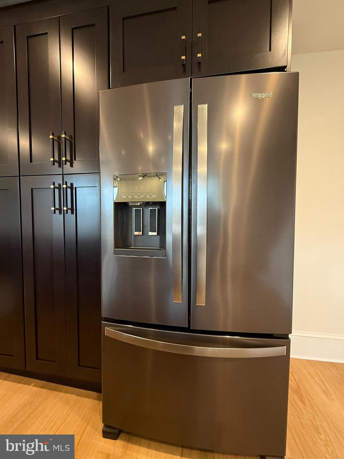 NEW  HOLLAND - Residential