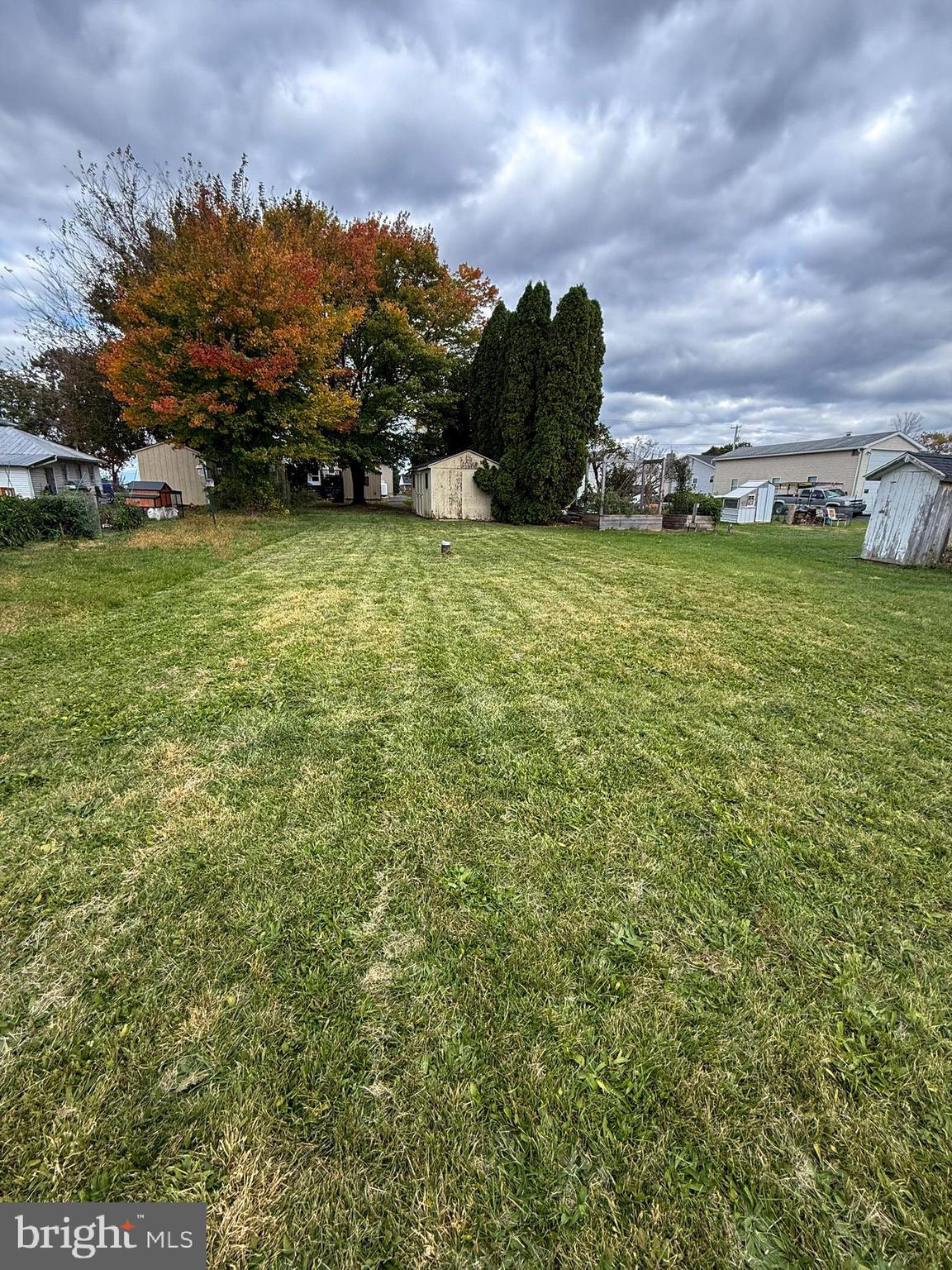 NEW  HOLLAND - Residential