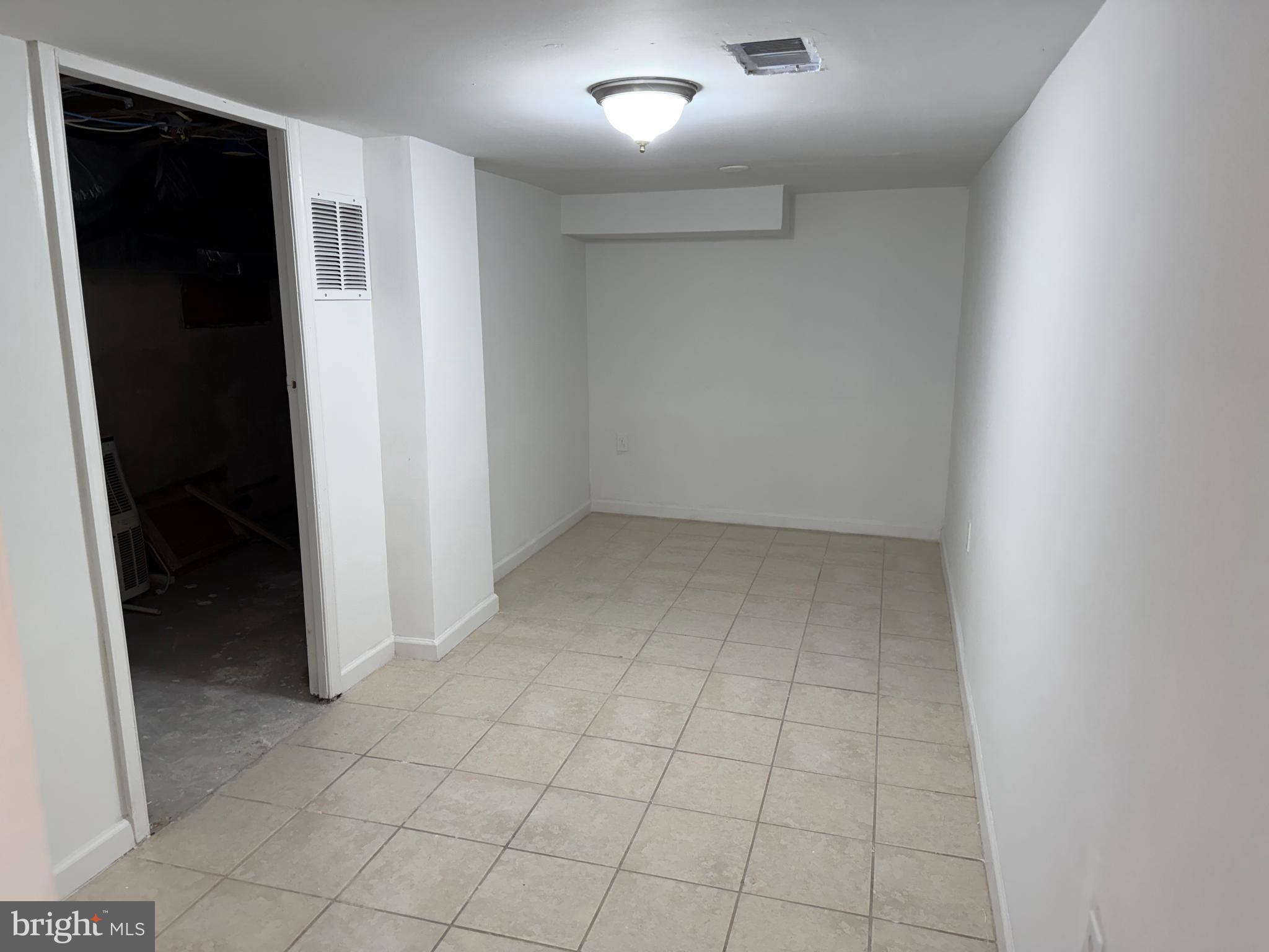 SHIRLEY ACRES - Residential Lease