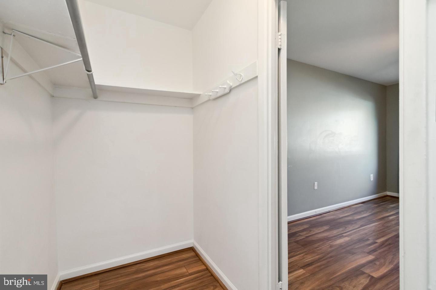 OCCOQUAN RIDGE CONDO - Residential