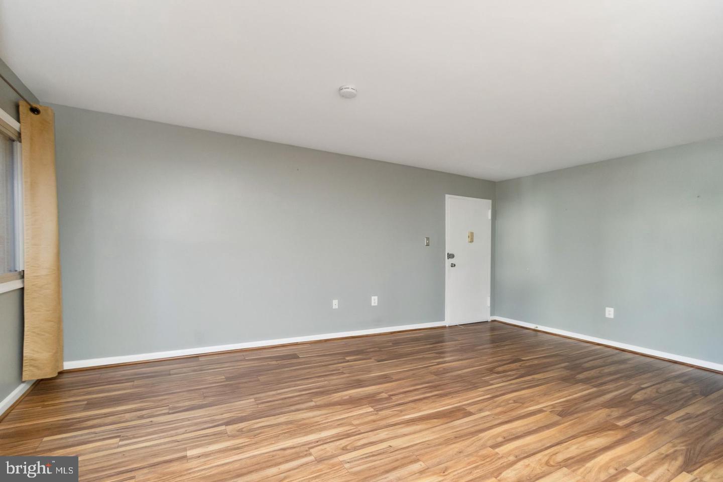 OCCOQUAN RIDGE CONDO - Residential