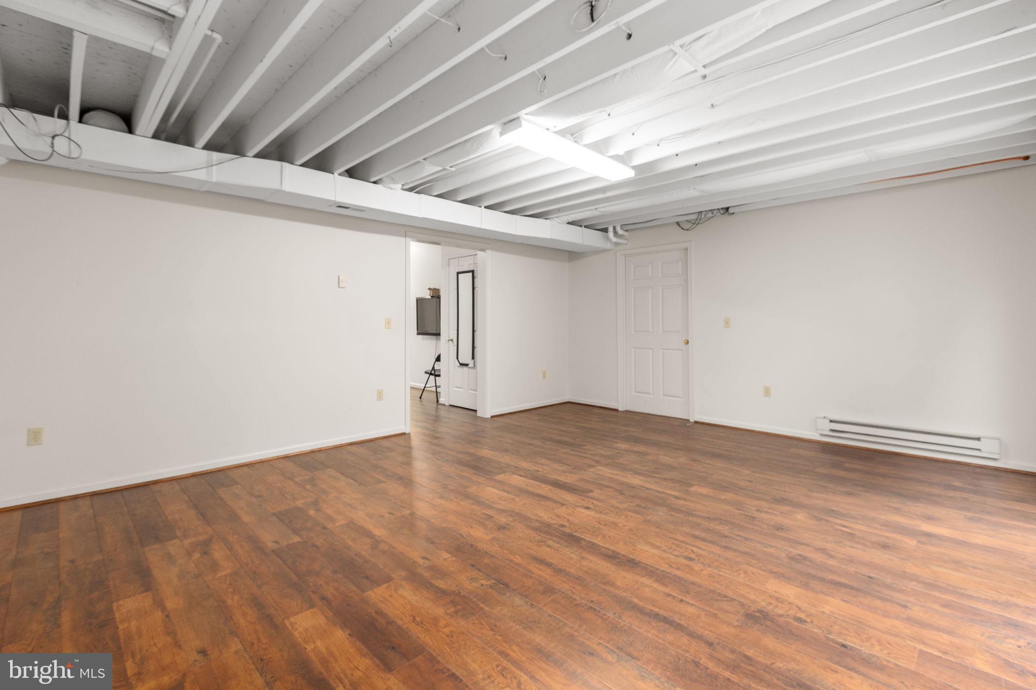 HILLS AT SNOWDEN - Residential