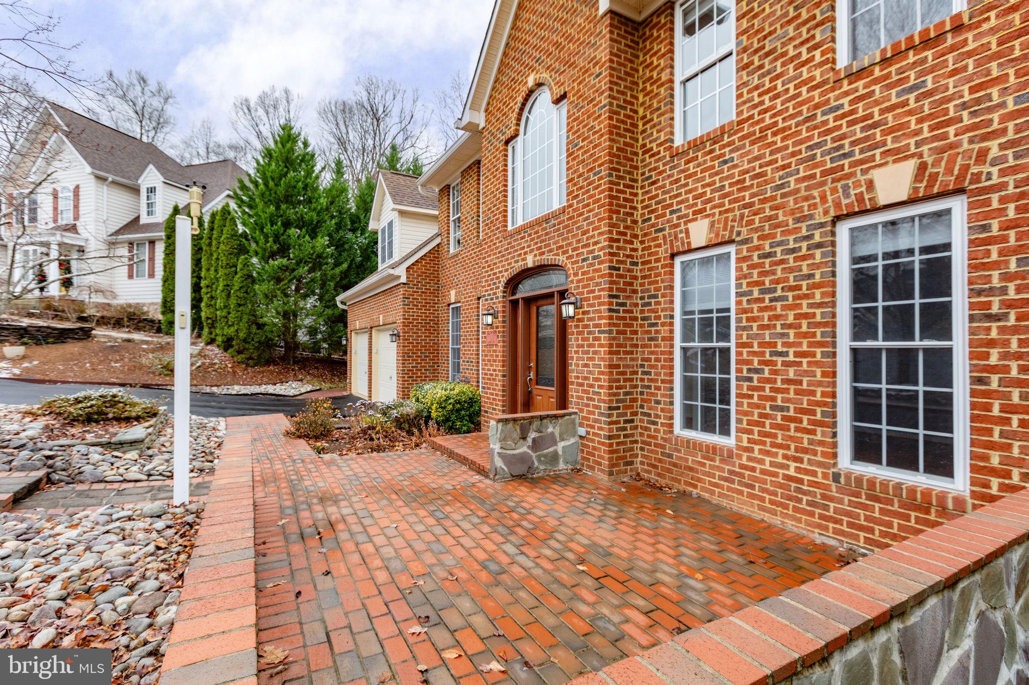 HILLS AT SNOWDEN - Residential